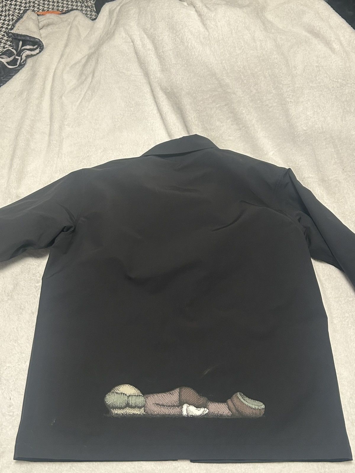 Andy Warhol × Kaws × Uniqlo Kaws X Uniqlo Coach Rain Jacket Size US L / EU 52-54 / 3 - 2 Thumbnail