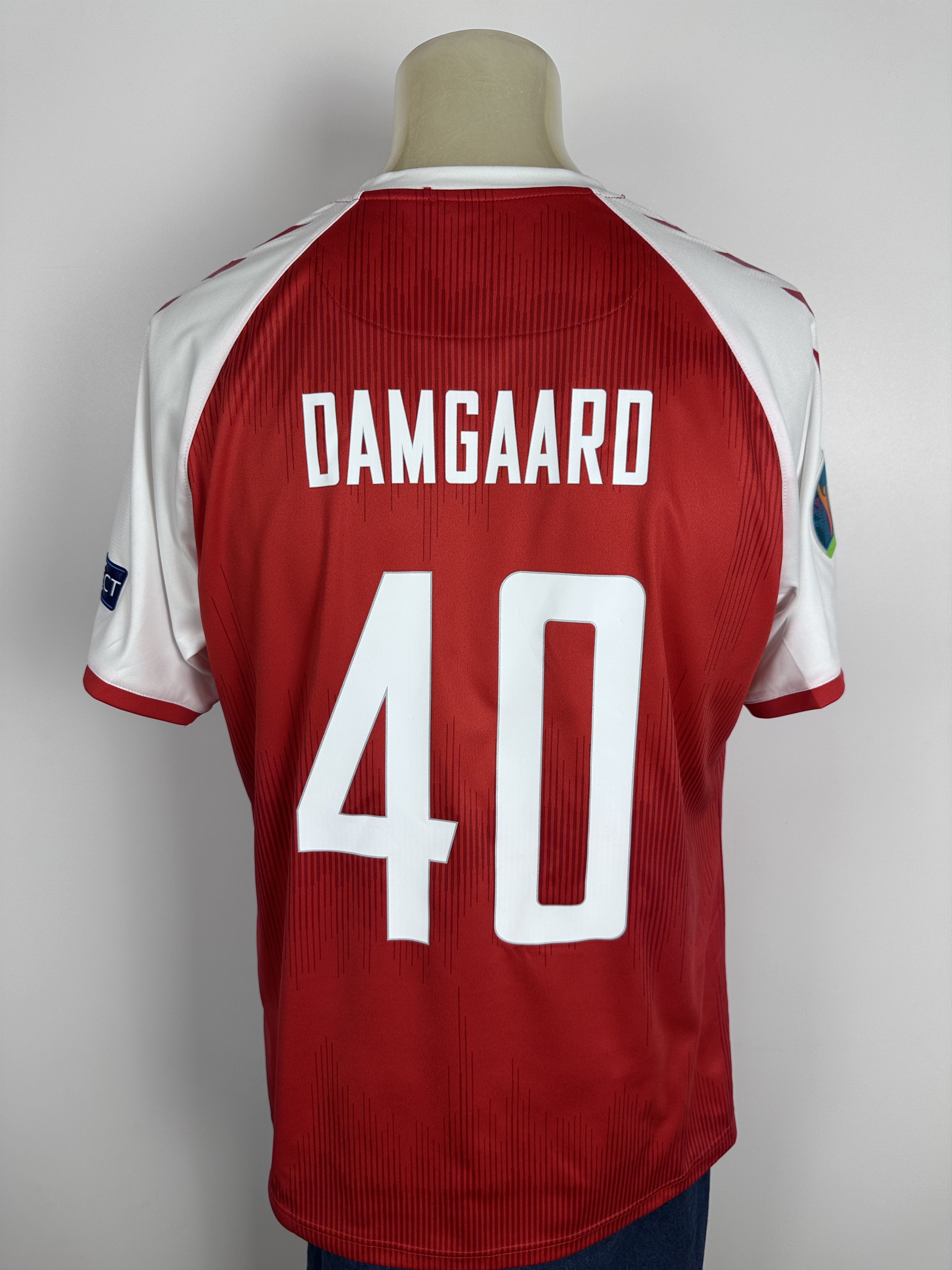Hummel DENMARK 2021 FOOTBALL SHIRT SOCCER JERSEY #40 DAMSGAARD Size US XL / EU 56 / 4 - 1 Thumbnail