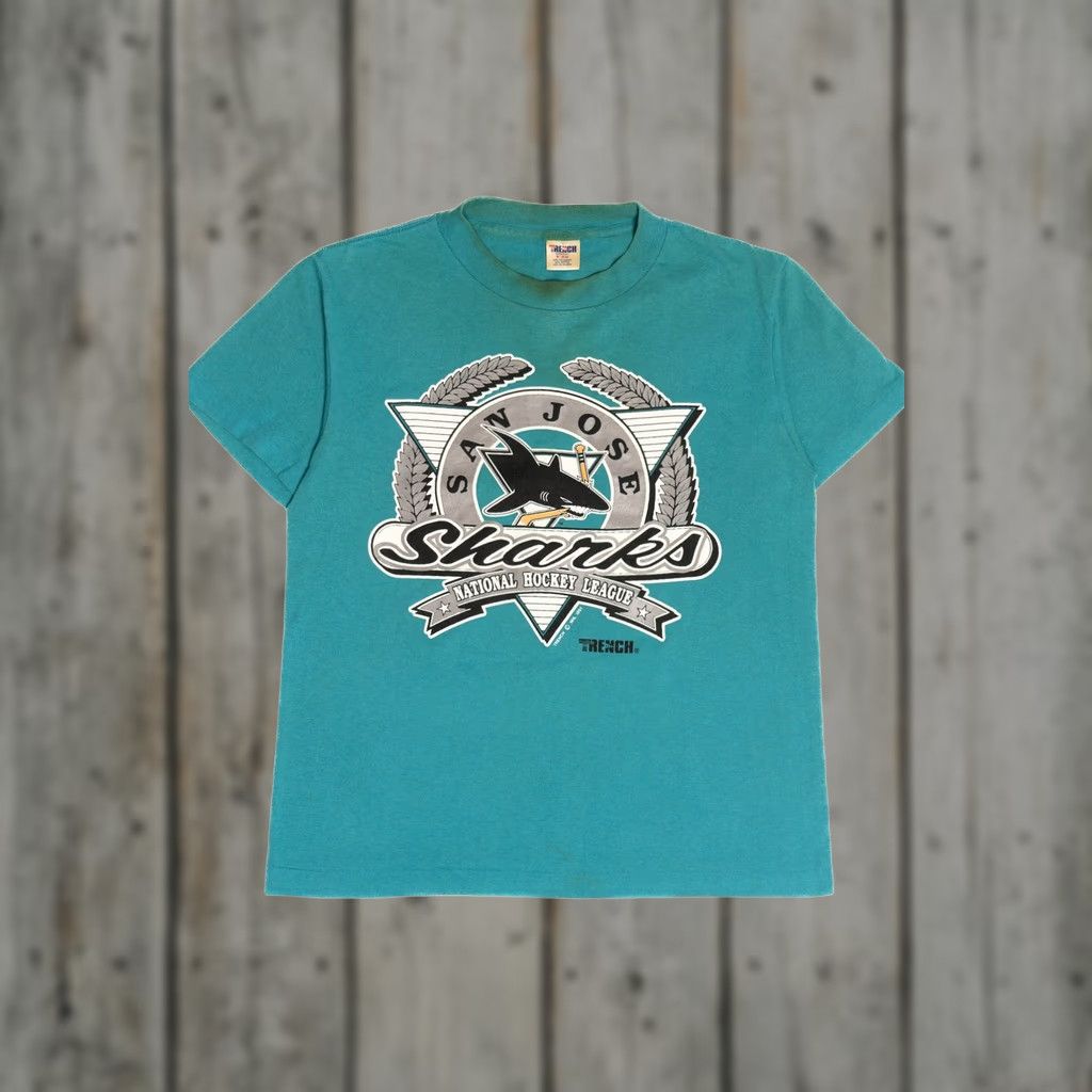 NHL VINTAGE San Jose Sharks NHL Hockey Single Stitch Trench T-Shirt 1990s Unisex Adults Medium Turquoise Blue Shirt Mens Womens Girls Boys Size US M / EU 48-50 / 2 - 1 Thumbnail