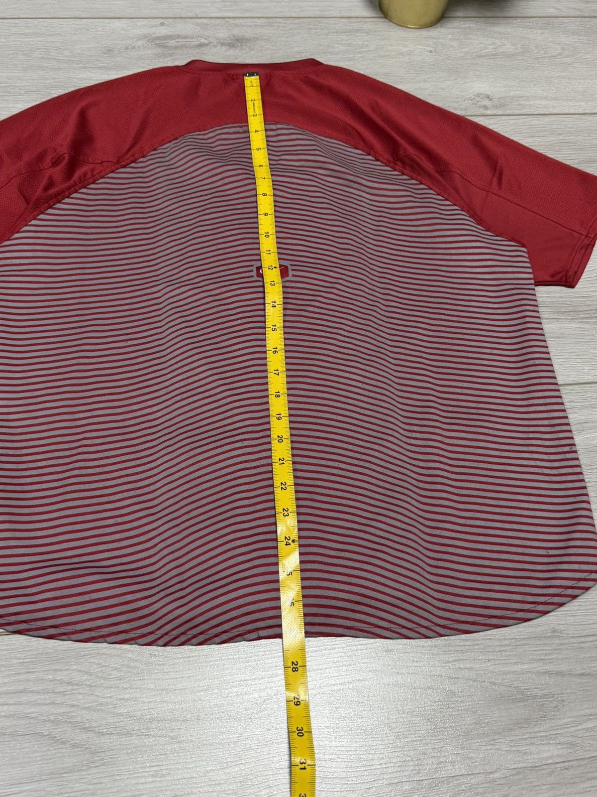 Nike Nike TN vintage tee shirt waves stripes nylon Size US L / EU 52-54 / 3 - 8 Thumbnail