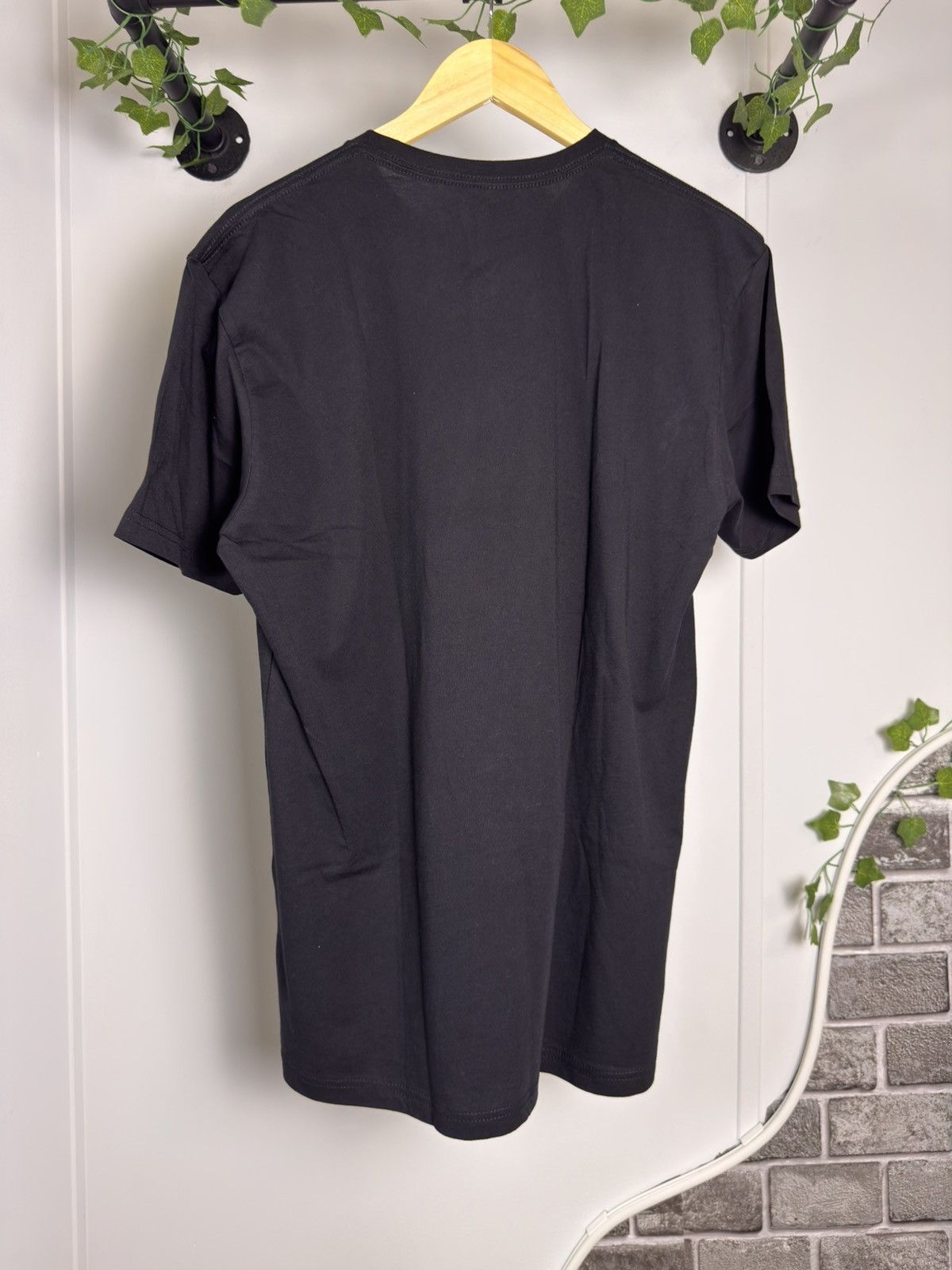 Other SRVL Black Graphic T Shirt Size Large Brand New Size US L / EU 52-54 / 3 - 2 Thumbnail