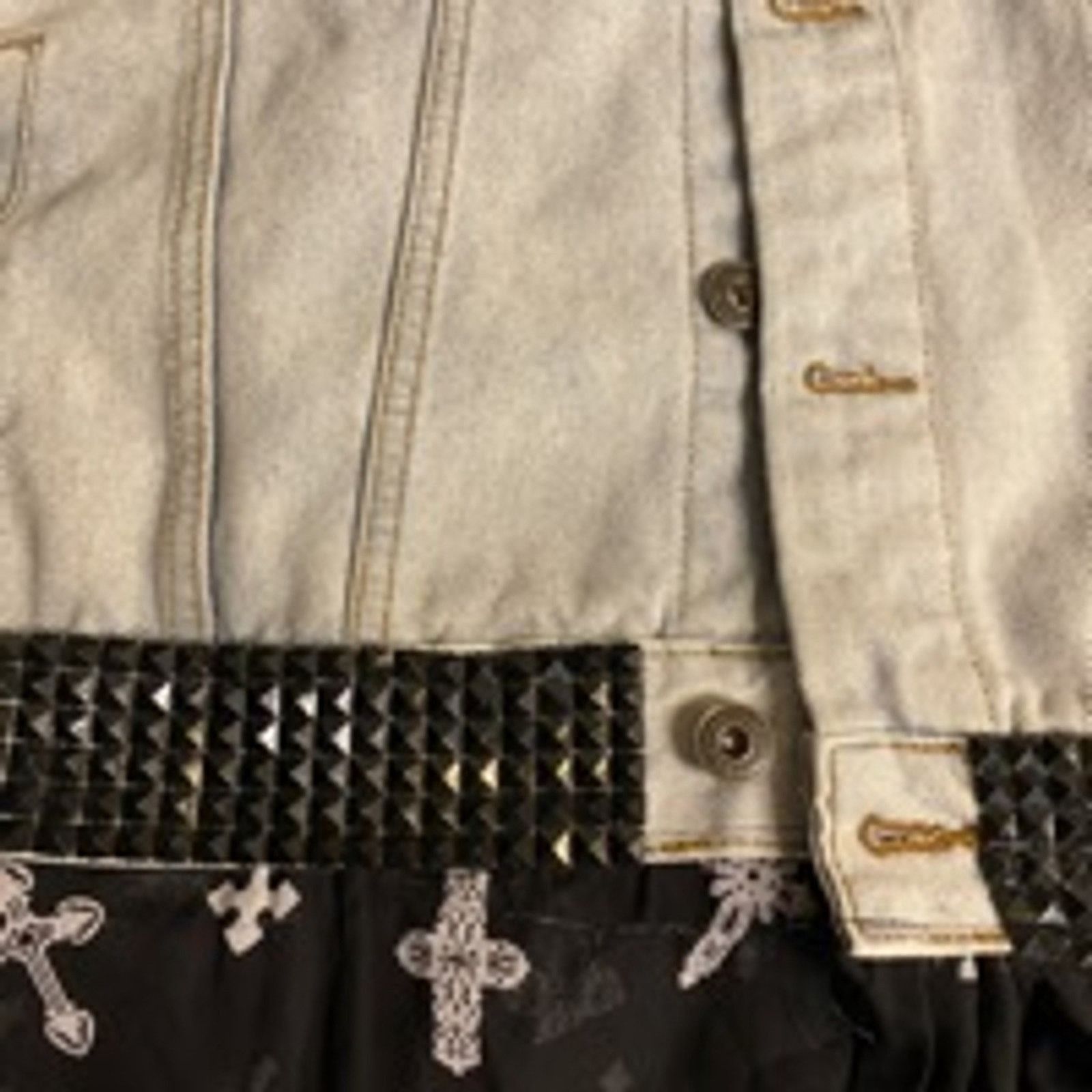 Handmade Upcycled Light Wash Denim Jacket XL Cross Detail Handmade Size XL / US 12-14 / IT 48-50 - 8 Thumbnail