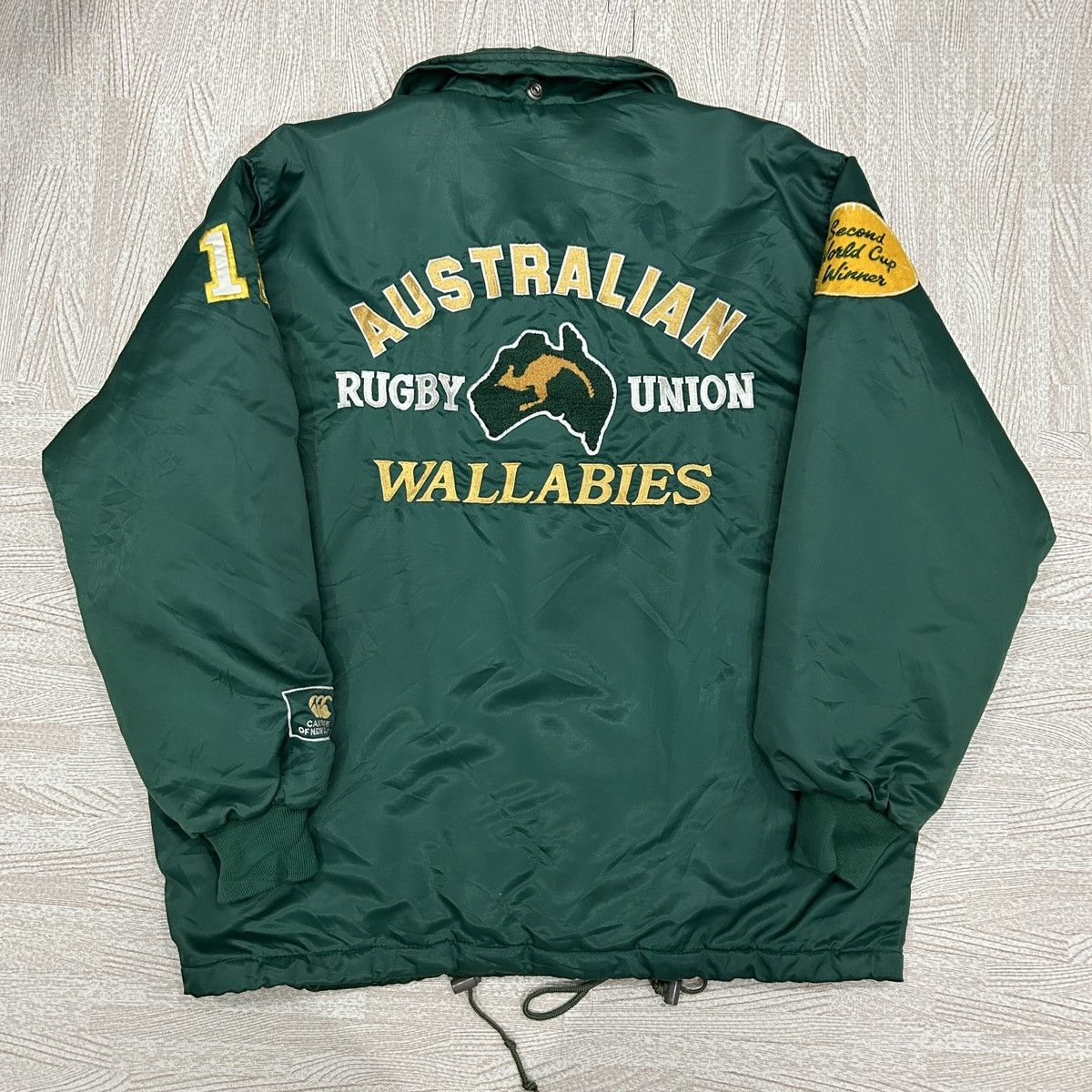 Canterbury of New Zealand × Vintage Vintage Australia Rugby Wallabies Canterbury Jacket Size US L / EU 52-54 / 3 - 1 Thumbnail