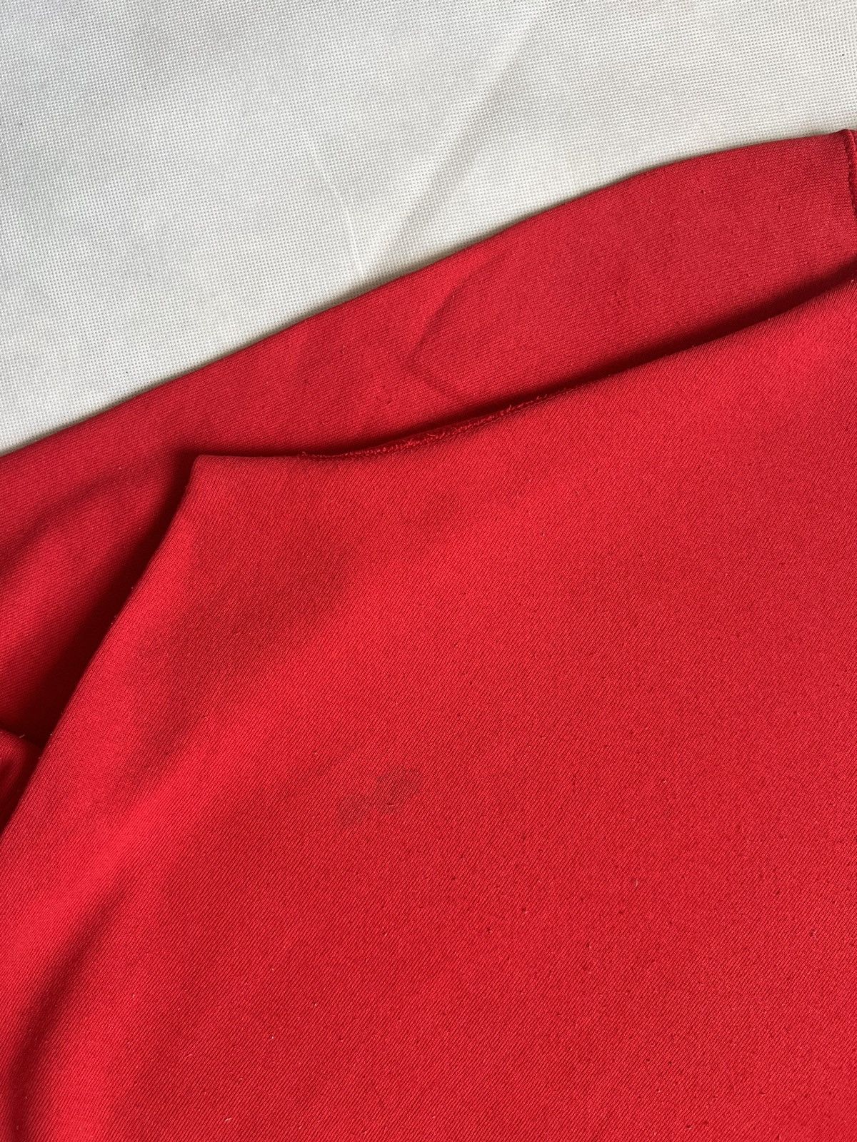 Nike Vintage 80's Nike Swoosh Red Crewneck Size US L / EU 52-54 / 3 - 4 Thumbnail