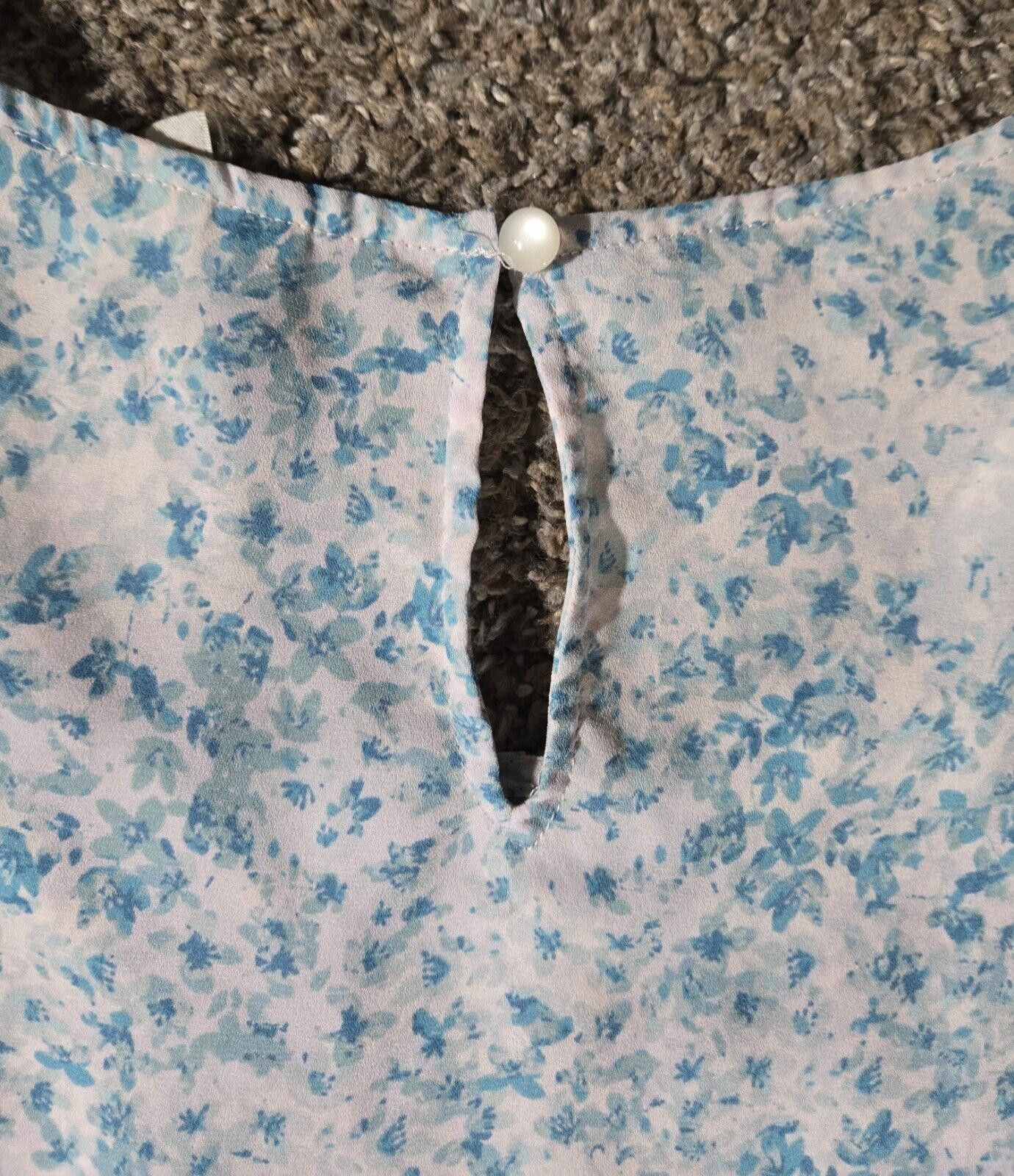 Designer Lauren Conrad Blue And White Floral Tank Top M Size M / US 6-8 / IT 42-44 - 8 Thumbnail