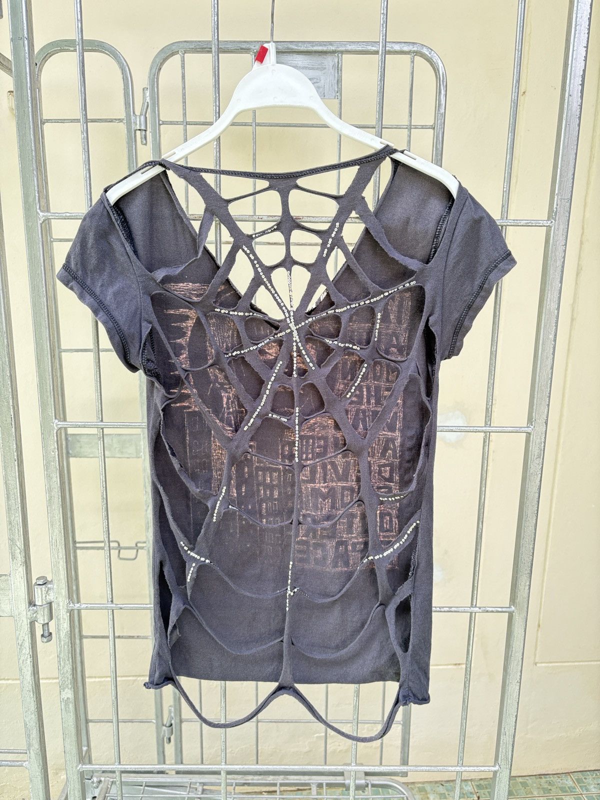 Japanese Brand RELIGION back spiderweb cutout grey tee Size S / US 4 / IT 40 - 7 Thumbnail