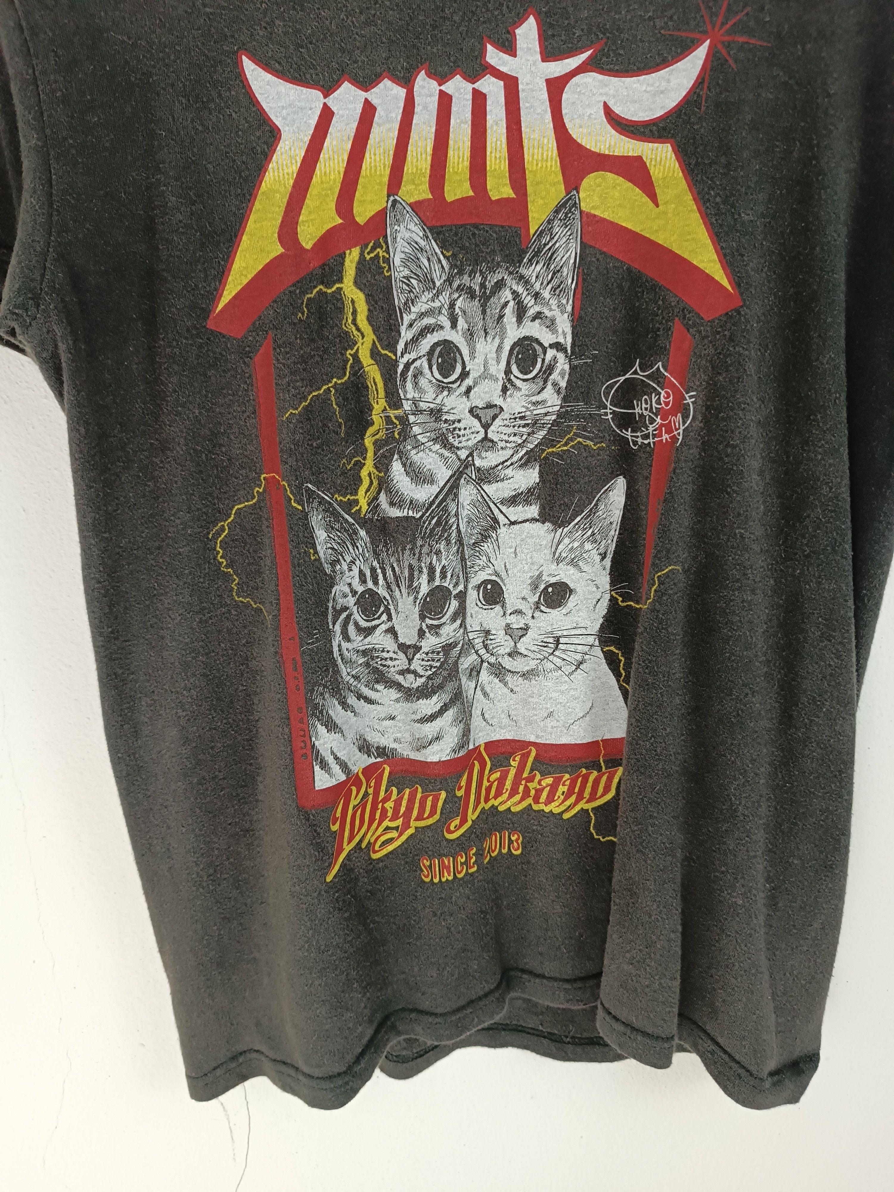 Japanese Brand VINTAGE TOKYO MMTS NAKANO NEKO CAT PETS ROCK TOUR TEE RARE Size US XS / EU 42 / 0 - 6 Thumbnail