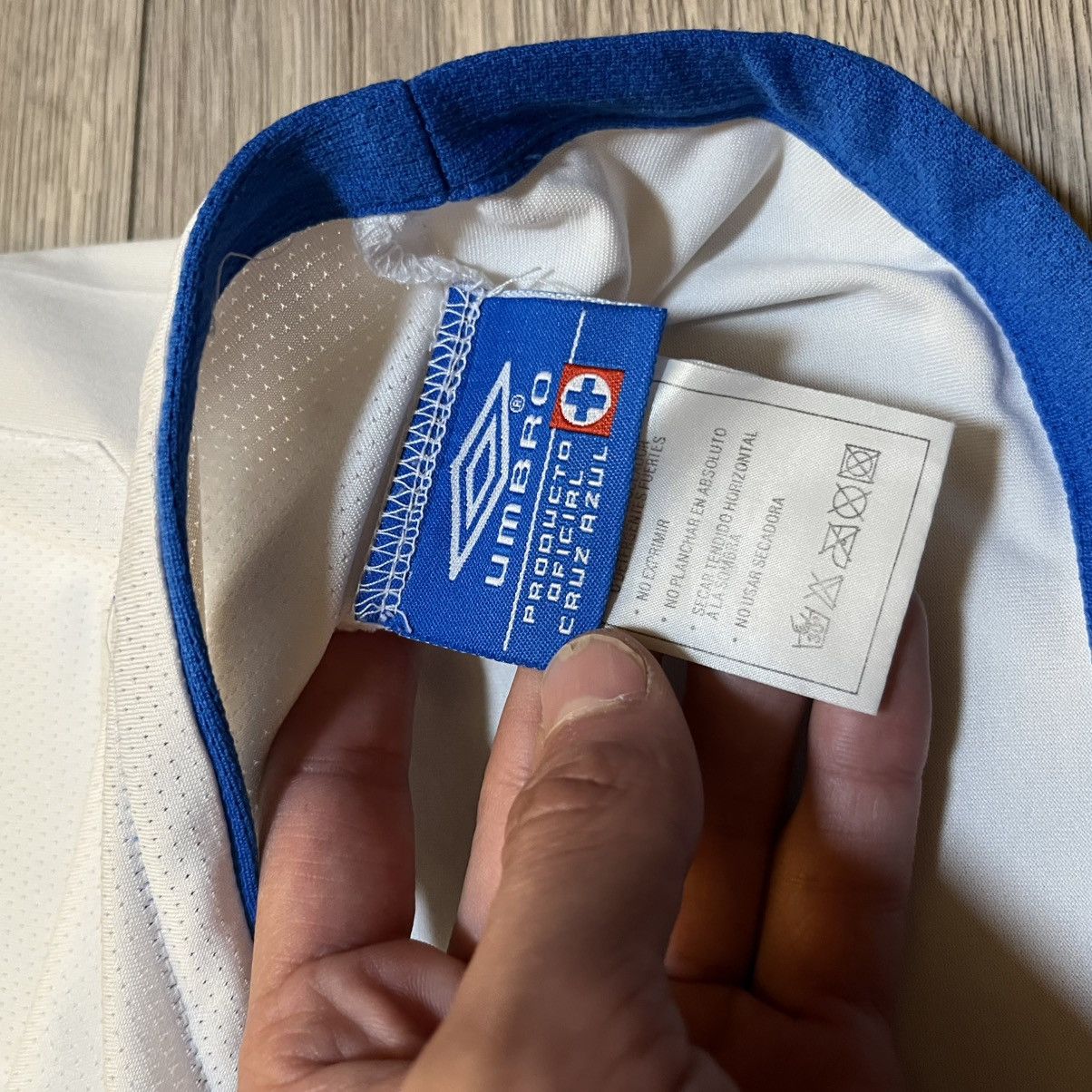Umbro Umbro Cruz Azul Mexico Home Jersey Coca-Cola Blockore Size US M / EU 48-50 / 2 - 12 Thumbnail