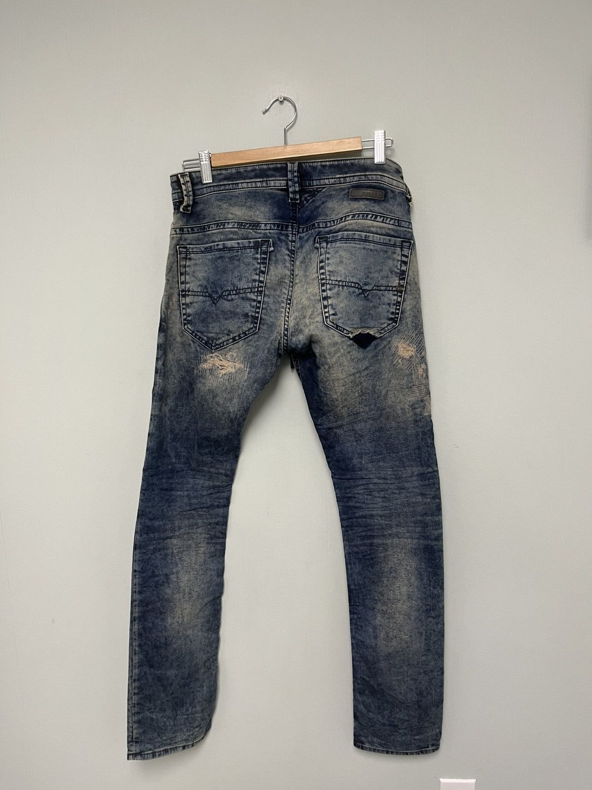 Diesel Thavar jog jeans. Size 26 Size US 26 / EU 42 - 7 Thumbnail