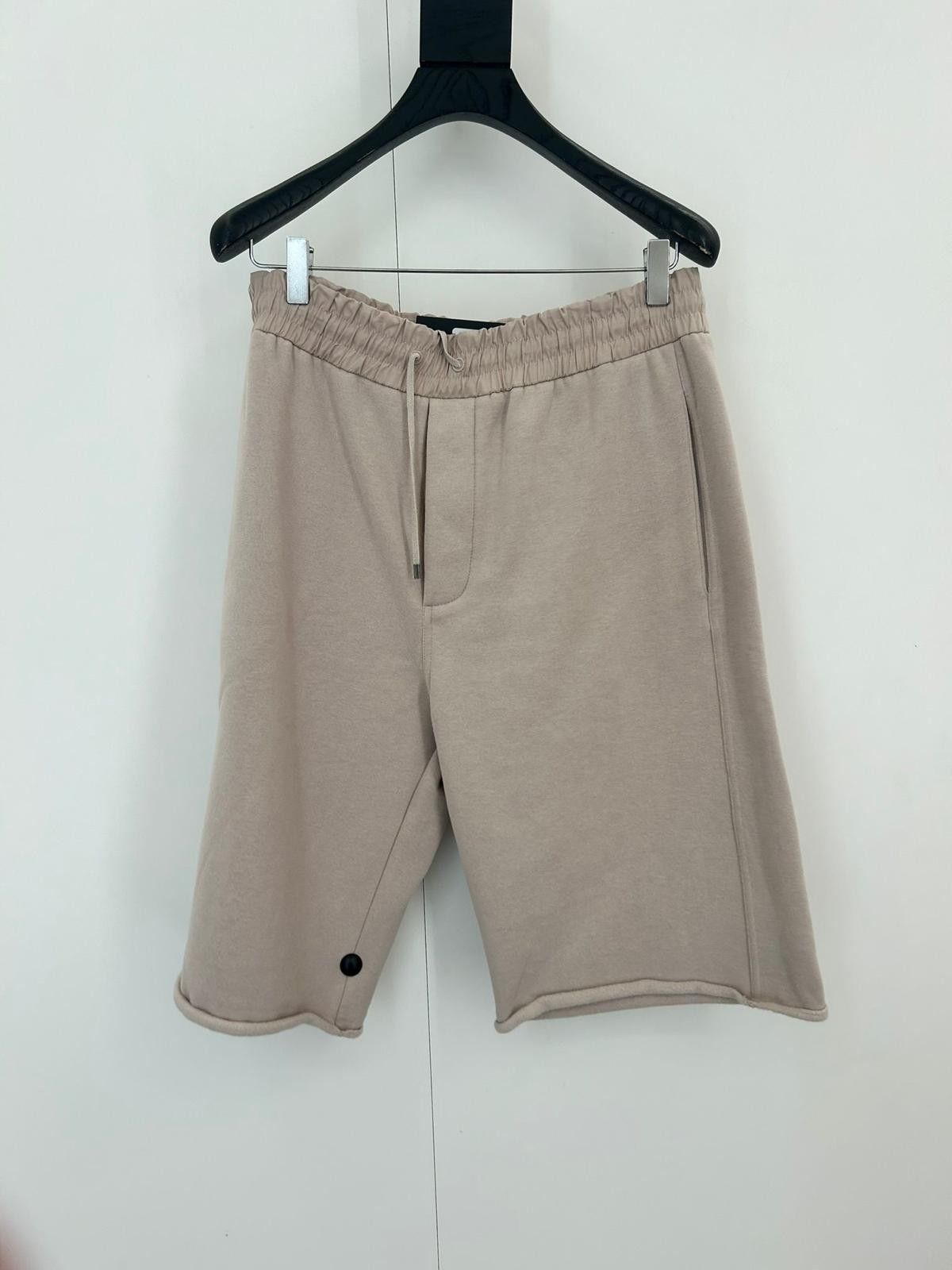 Saint Laurent Paris Saint Laurent Bermuda shorts made with organic cotton Size US 30 / EU 46 - 2 Thumbnail