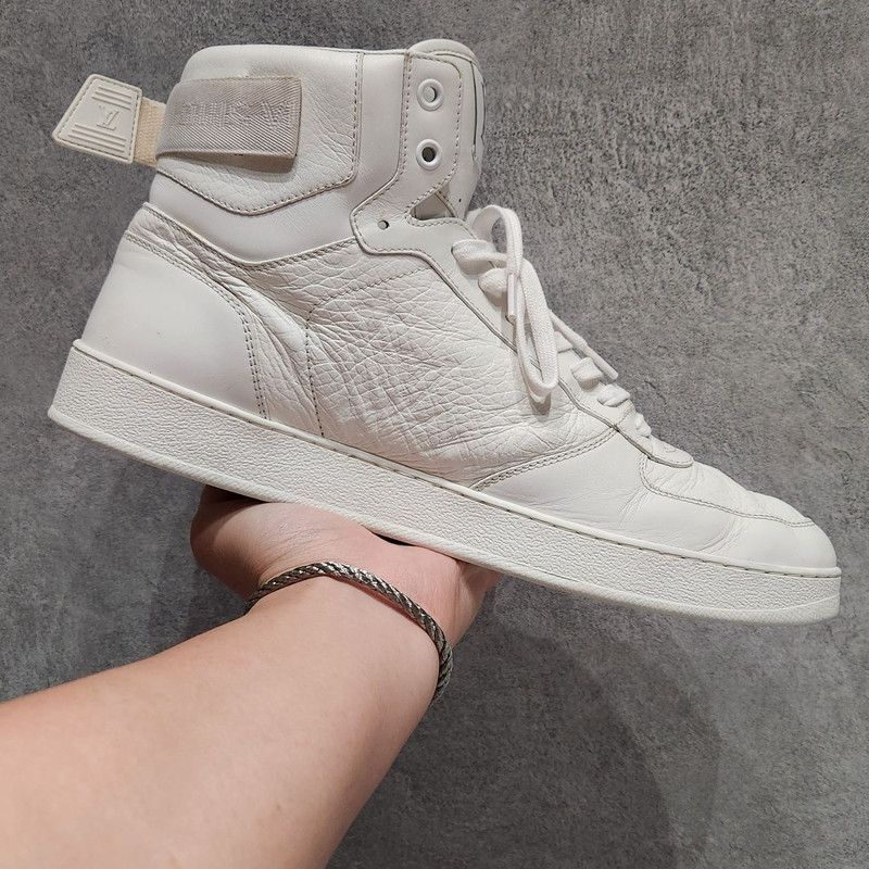 Louis Vuitton Louis Vuitton Rivoli High-Top Sneakers for Men - Size US 9.5 / EU 42-43 - 6 Thumbnail