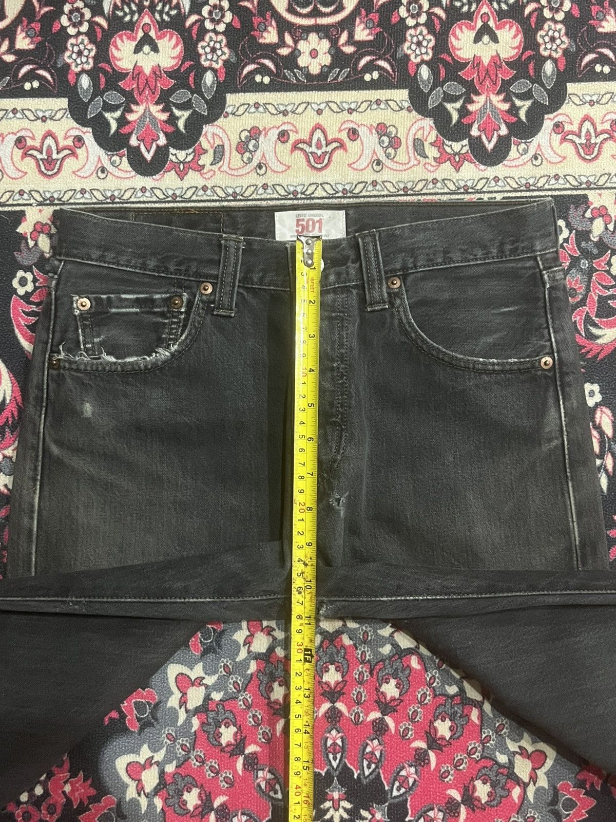 Levi's Vintage Y2K Levi’s 501 Black Faded Washed Frayed Leg Jeans Size US 29 - 17 Thumbnail