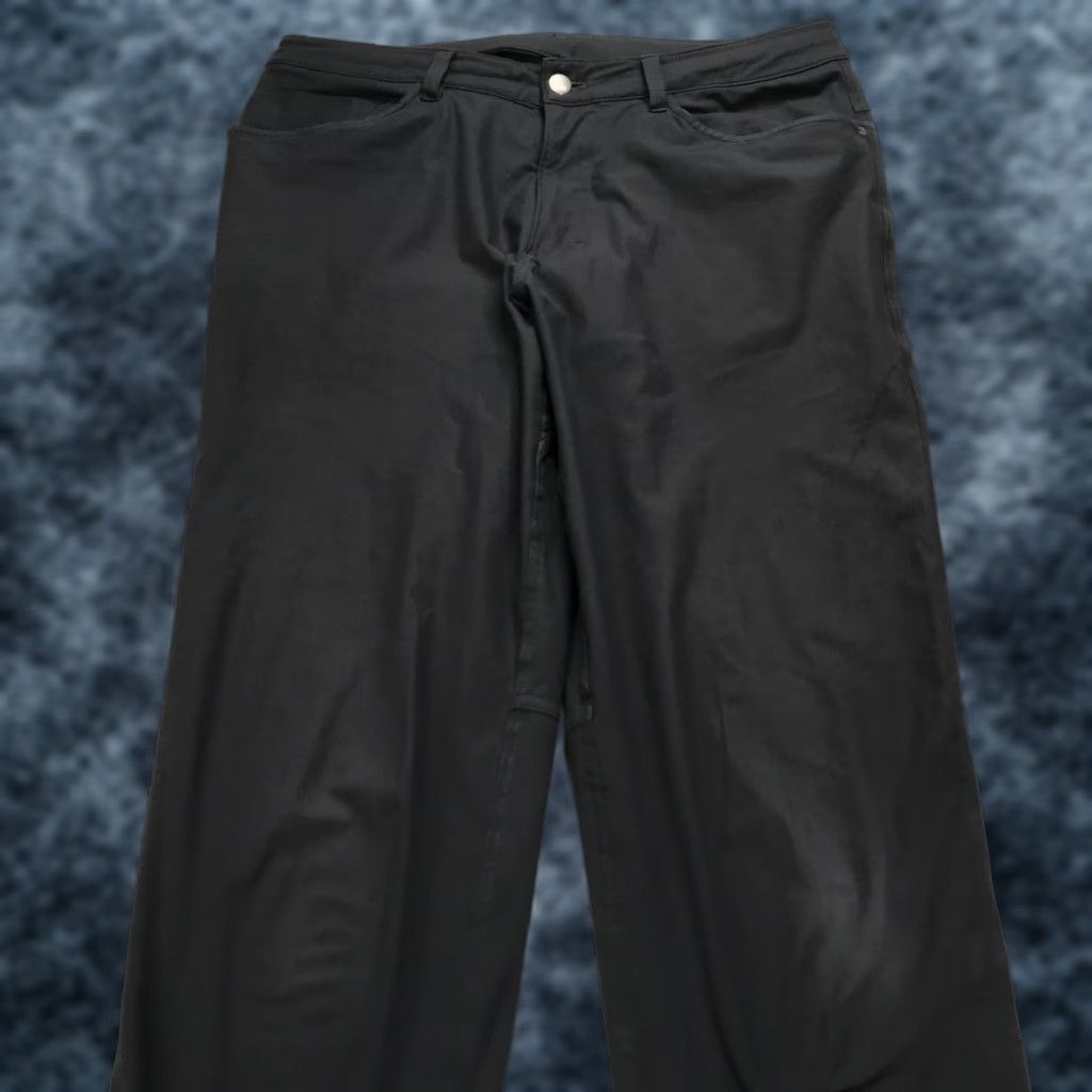 Lululemon Lululemon Pants Mens 32x29 Chino Comfortable Stretch 5-Pocket Logo Classic Casual Gray Warpstreme Size US 32 / EU 48 - 1 Thumbnail