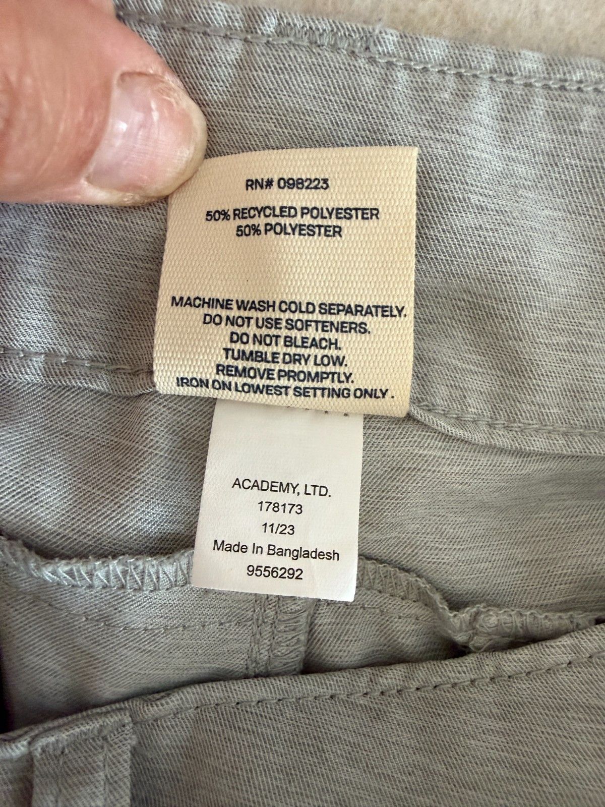 Other Magellan Womens XL Shorts Light Gray Classic Fit Outdoor Fi Size 42" / US 20 - 5 Thumbnail