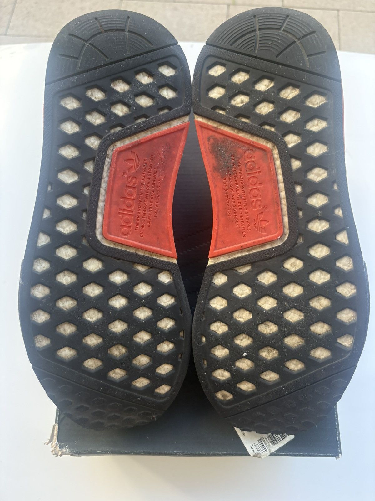 Adidas Adidas NMD R1 Size US 9 / EU 42 - 5 Thumbnail