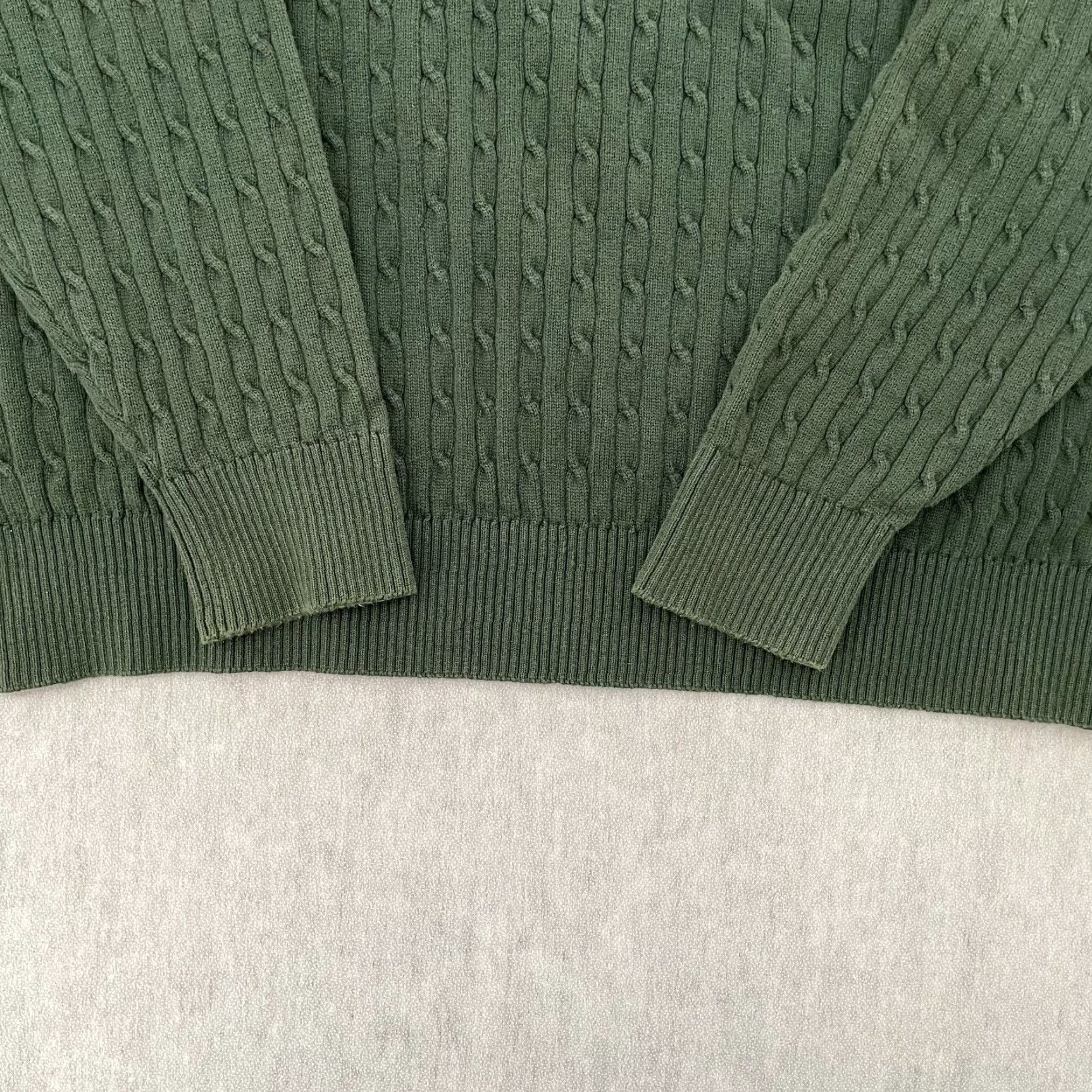 Tommy Hilfiger VINTAGE Tommy Hilfiger Sweater Adult XL Green Cable Knit V-Neck Logo 90s Mens Size US XL / EU 56 / 4 - 6 Thumbnail