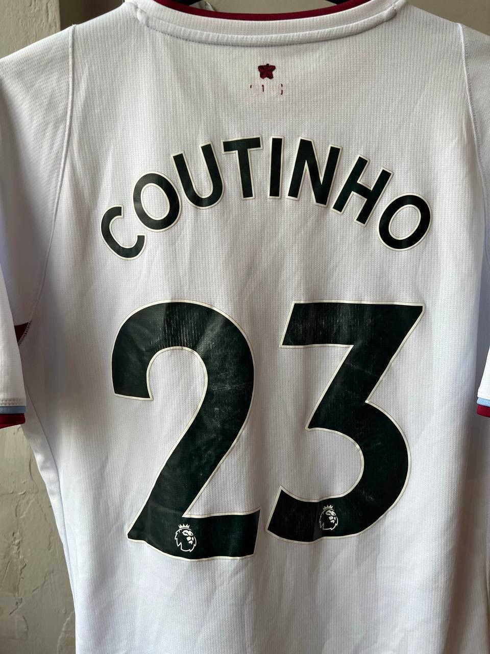 Kappa 2021/22 ASTON VILLA #23 COUTINHO AWAY SOCCER JERSEY SHIRT L Size US L / EU 52-54 / 3 - 15 Thumbnail