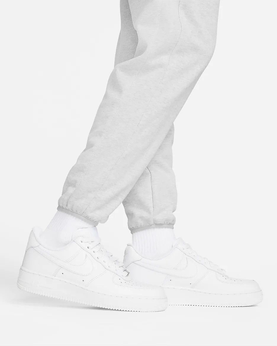 Nike NIKE Womens Basketball Joggers Swoosh Fly Cuffed Size 28" / US 6 / IT 42 - 5 Thumbnail