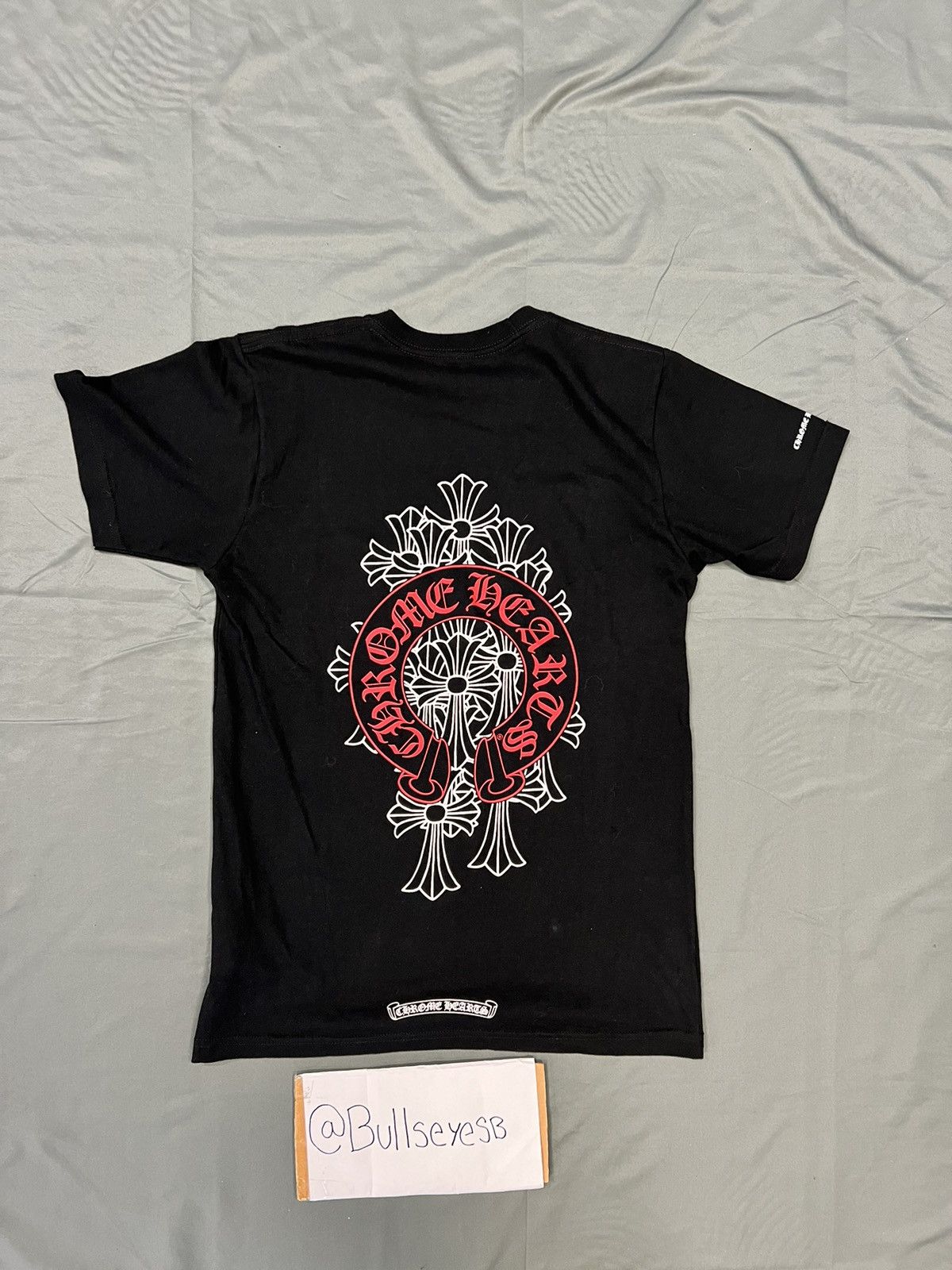 Chrome Hearts Chrome Hearts Red Horseshoe Cemetery Cross Black T-Shirt ...