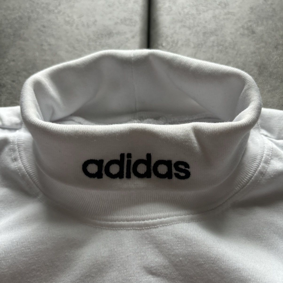 Adidas White adidas turtleneck Size US M / EU 48-50 / 2 - 3 Thumbnail