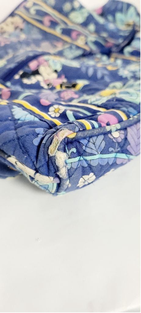 Vera Bradley Vera Bradley Dreaming with Mickey crossbody purse Size ONE SIZE - 7 Thumbnail