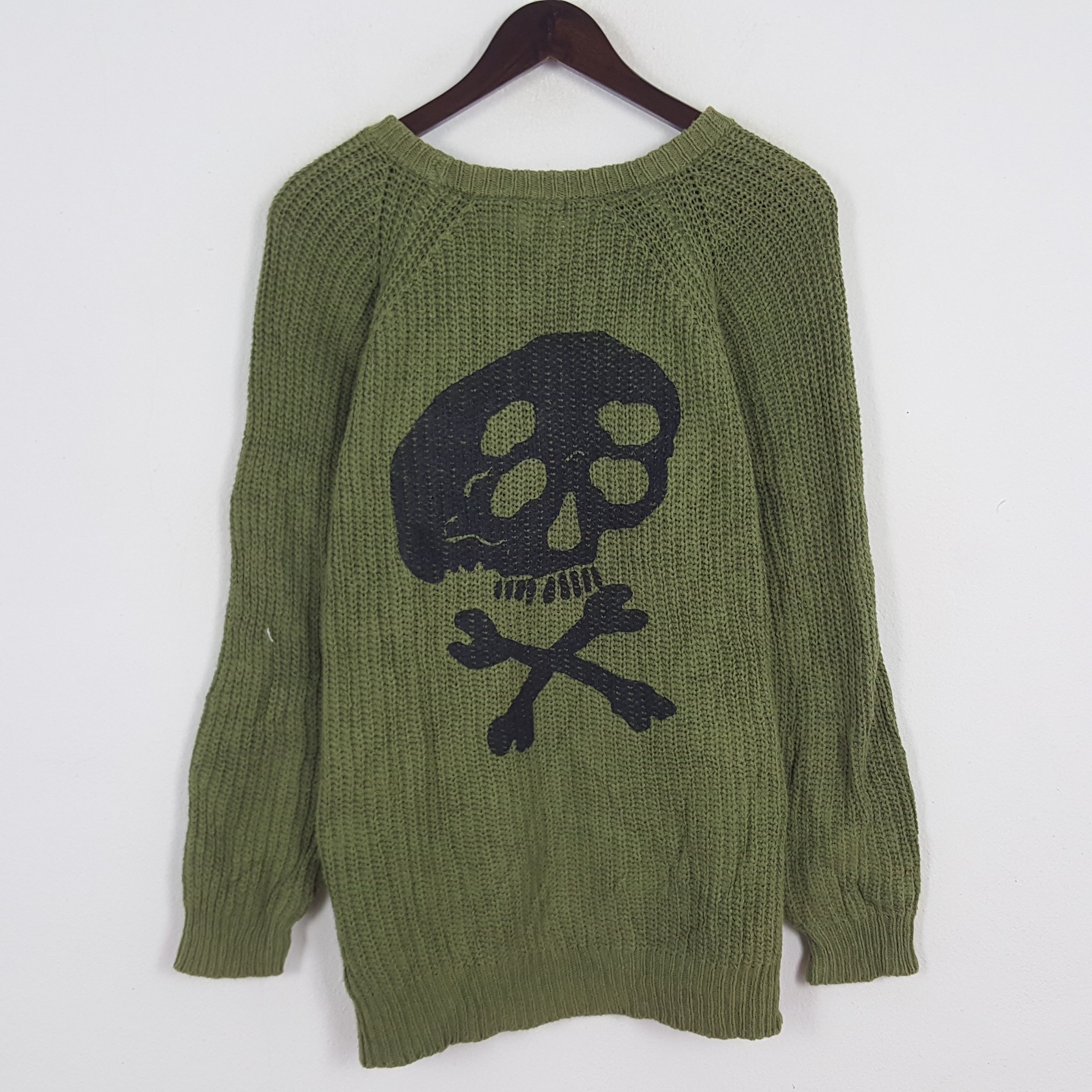 Vintage Vintage Japan Knitwear Custom Art Skulls Sweater Size US M / EU 48-50 / 2 - 1 Thumbnail