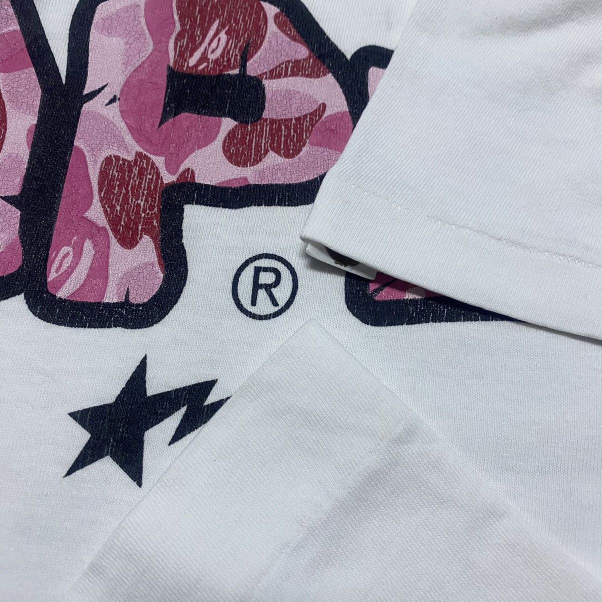 Bape Rare‼️🔥Vintage BAPE Star Camouflage T-Shirt Size US XS / EU 42 / 0 - 10 Thumbnail