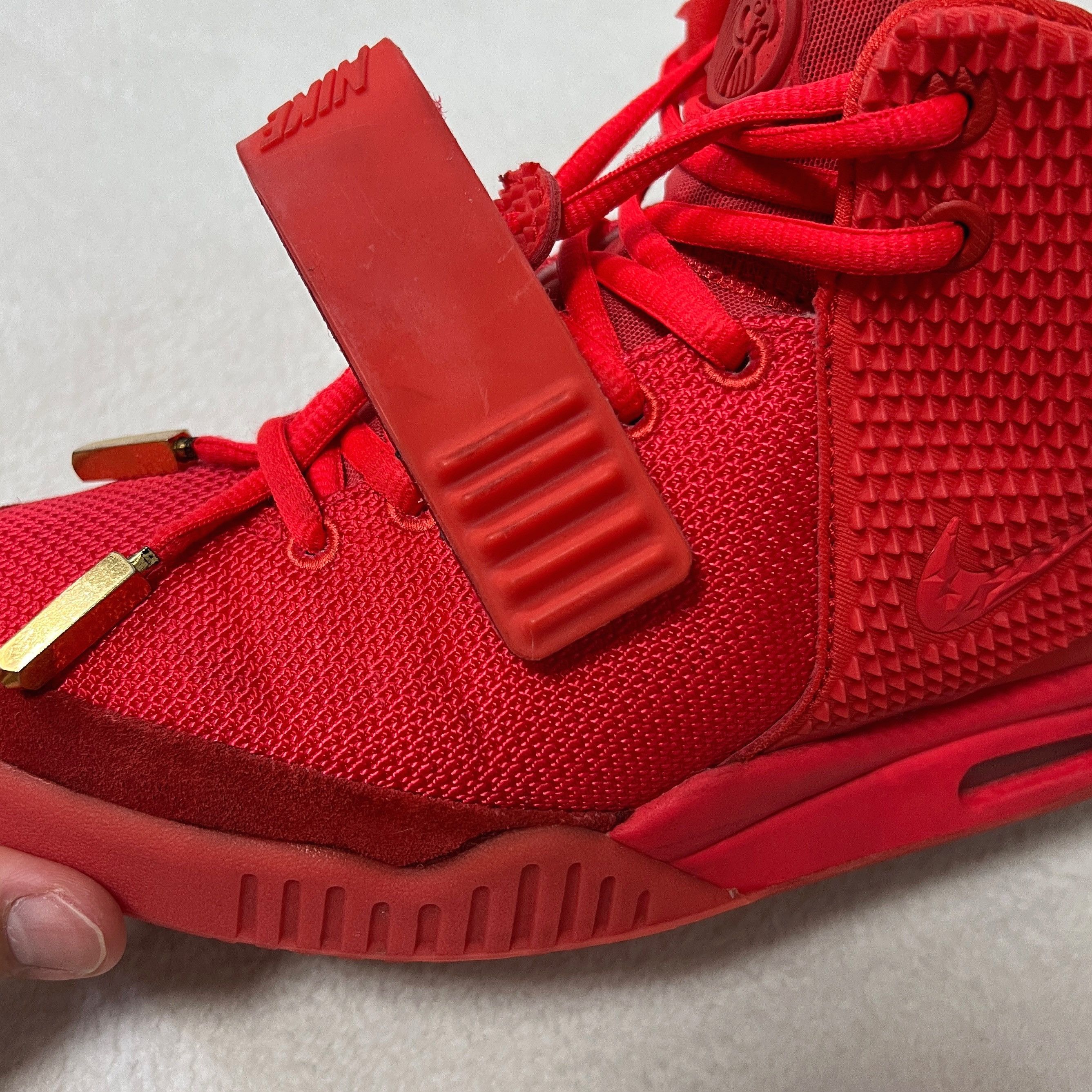 Nike Nike Air Yeezy 2 Red October (508214-660) Size US 6.5 / EU 39-40 - 24 Thumbnail