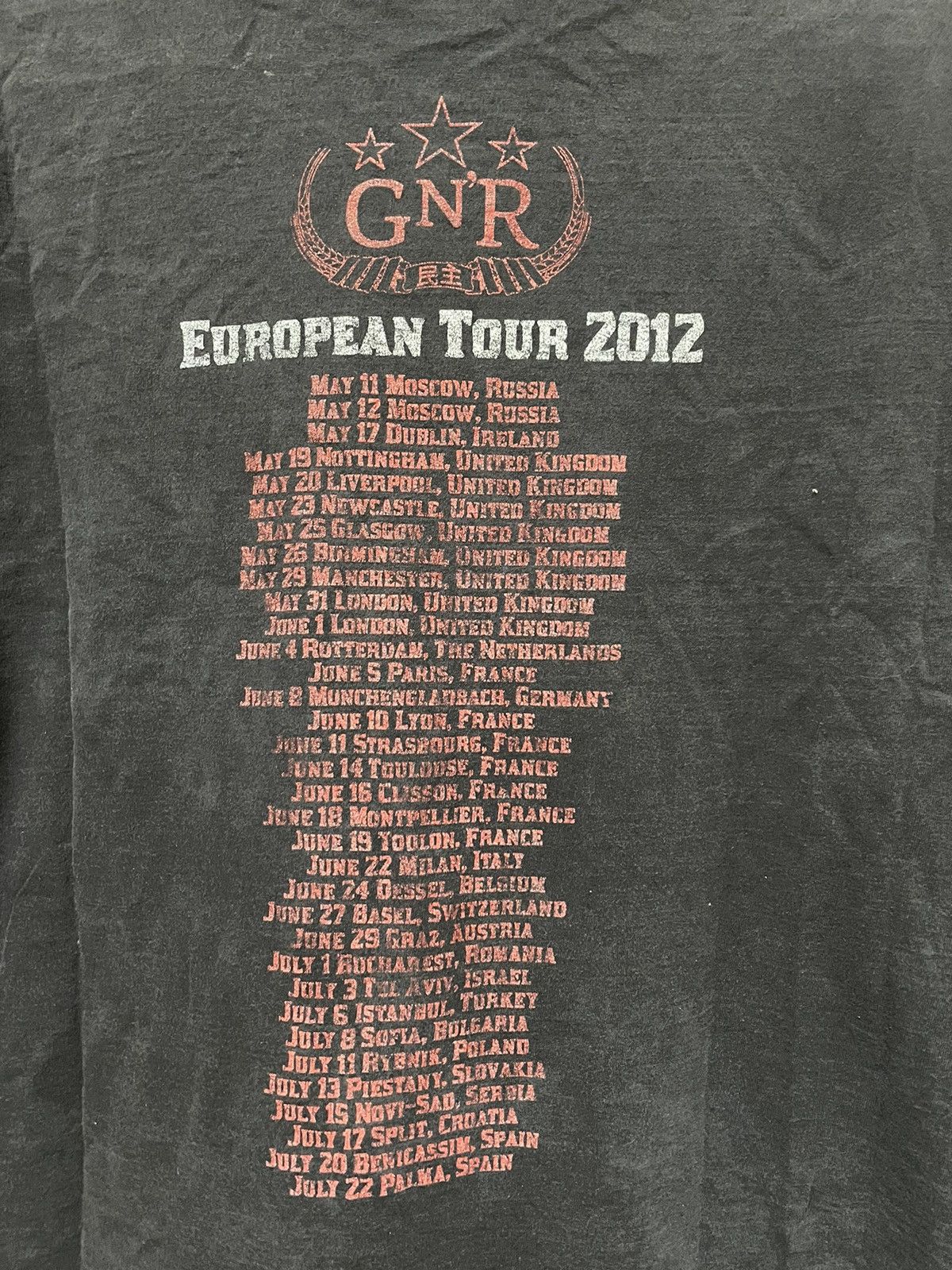 Band Tees × Vintage Guns N’ Roses European Tour 2012 T-Shirt Japanese Band Tee Size US XL / EU 56 / 4 - 9 Thumbnail