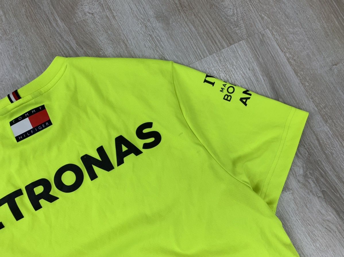 Tommy Hilfiger Mens t shirt Tommy Hilfiger AMG Petronas Formula1 Size S Size US S / EU 44-46 / 1 - 13 Thumbnail