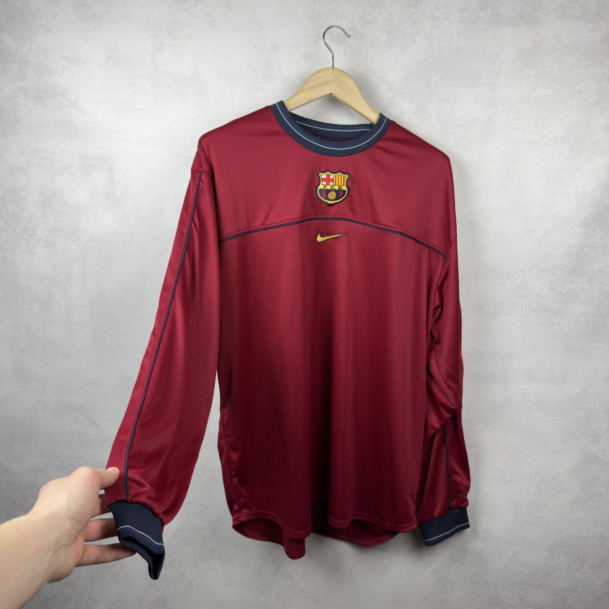 Nike FC Barcelona 99/00 Nike Longsleeve Training Top Jersey Size US XL / EU 56 / 4 - 13 Thumbnail