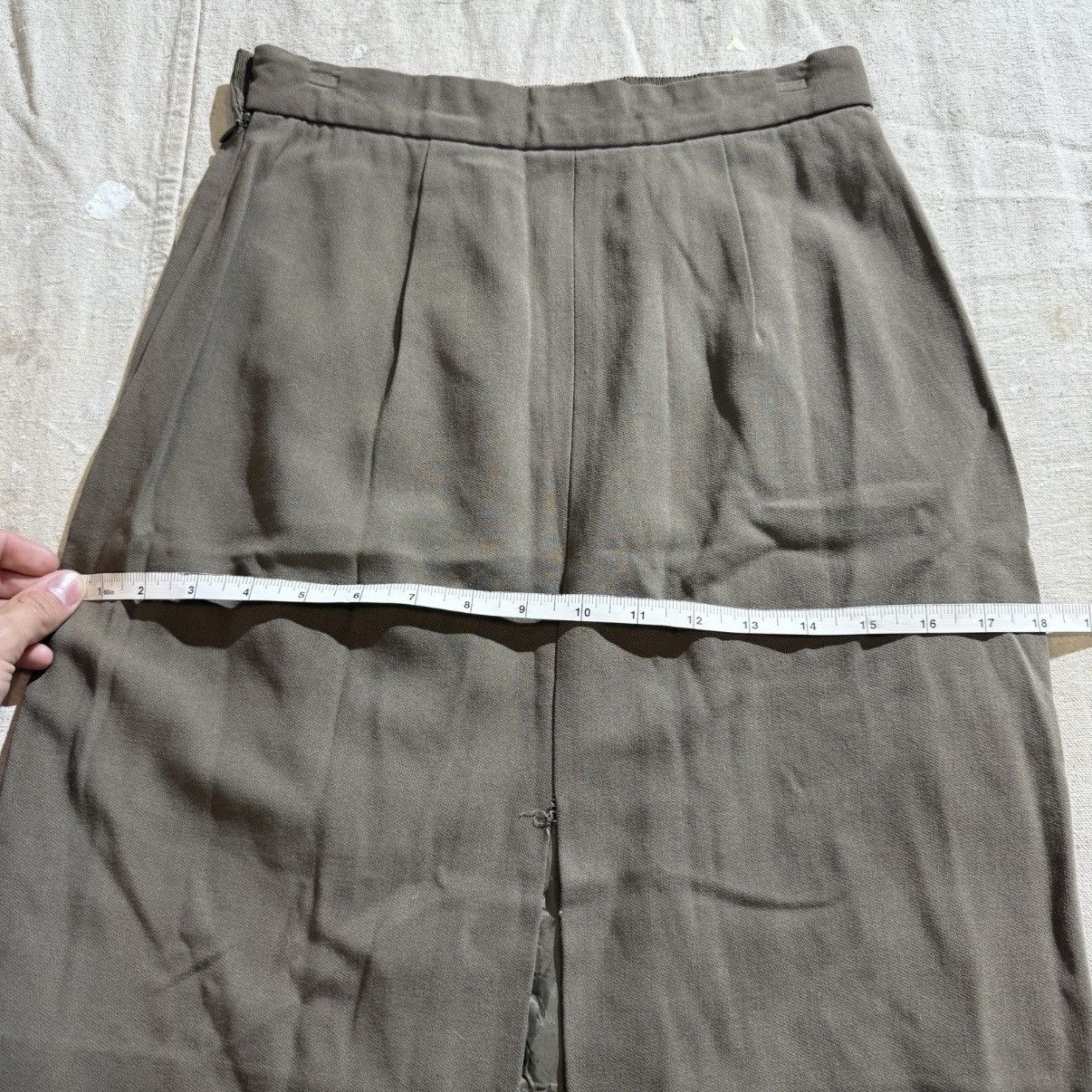 Giorgio Armani × Vintage Vintage Giorgio armani gabardine pencil skirt gray sz 42 Size 28" / US 6 / IT 42 - 6 Thumbnail