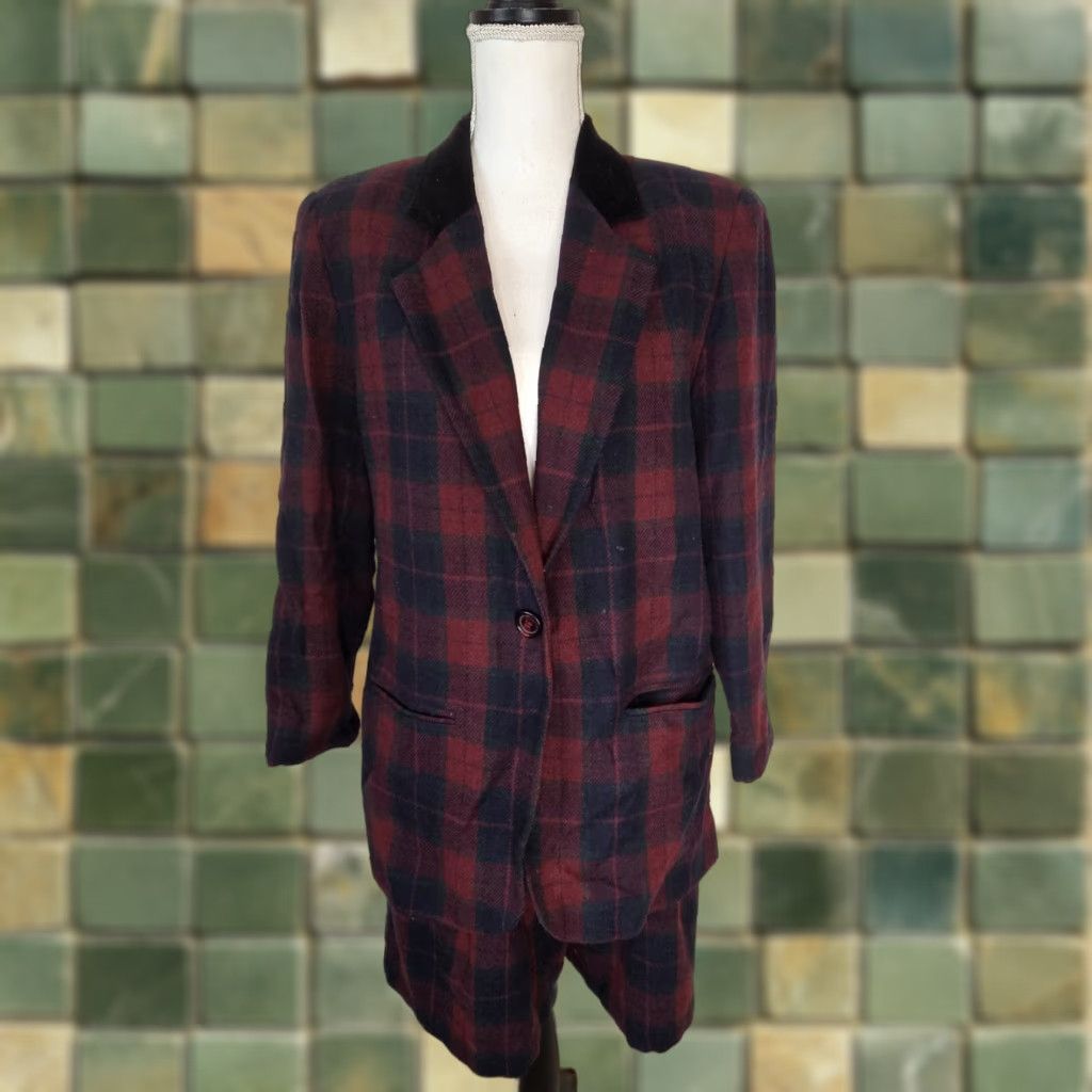 Vintage Vtg Sag Harbor 2 PC Blazer Suit Set Wool Blend Plaid Tartan S 8 - High Rise Pleated Shorts - Women's Business Style Tailored Wool Jacket & Shorts Set Size 28" / US 6 / IT 42 - 1 Thumbnail