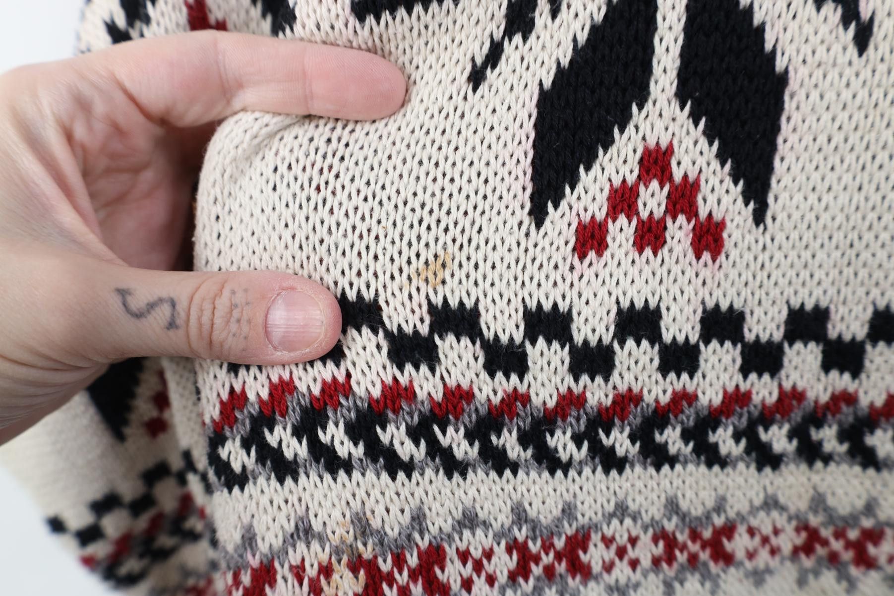 Vintage Vintage 90s Streetwear Knit Fair Isle Snowflake Sweater Size US XL / EU 56 / 4 - 4 Thumbnail
