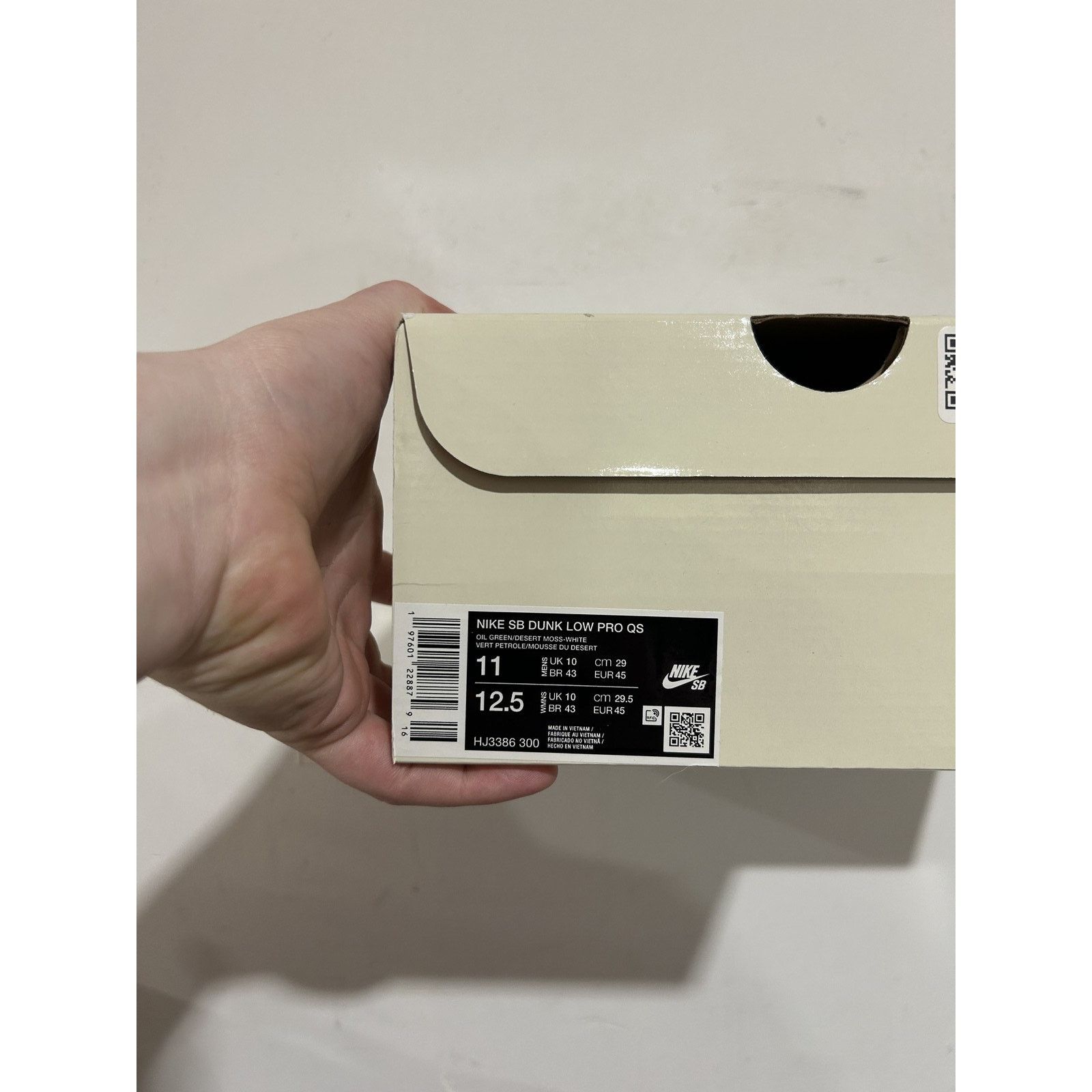 Nike NIKE SB DUNK LOW ALEXIS SABLONE CHAMELEON SIZE 11 BRAND NEW Size US 11 / EU 44 - 8 Thumbnail