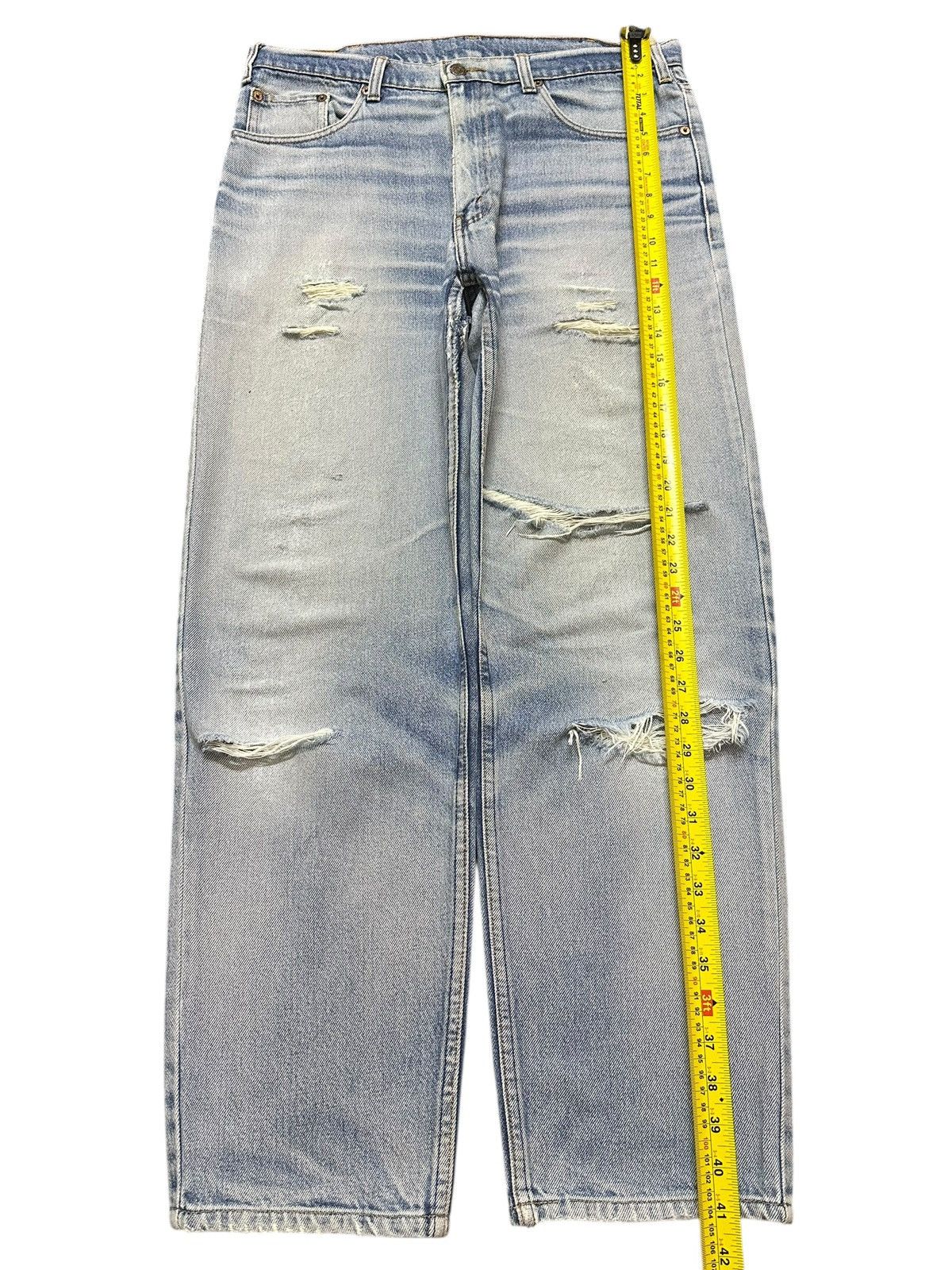 Levi's Vintage 90s Levis Light Blue Faded Wash Distress Baggy Jeans Size US 34 / EU 50 - 13 Thumbnail