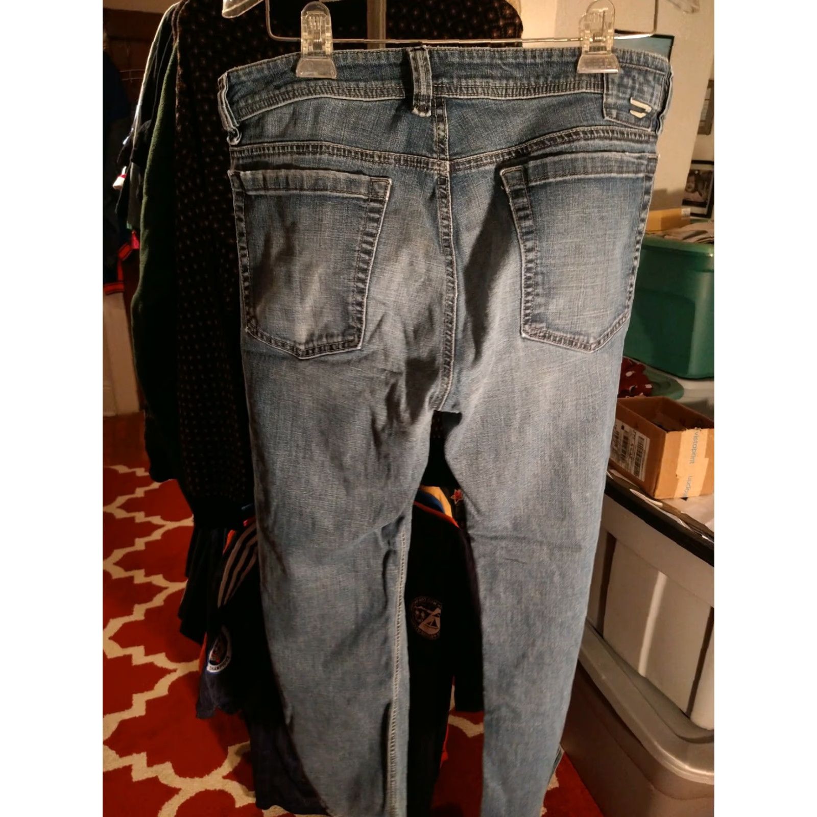 Diesel VINTAGE Diesel Denim Jeans Made In Italy Light Blue Size 33 Button Jeans Men 30 Inseam Blue Straight Denim Size US 33 - 3 Thumbnail