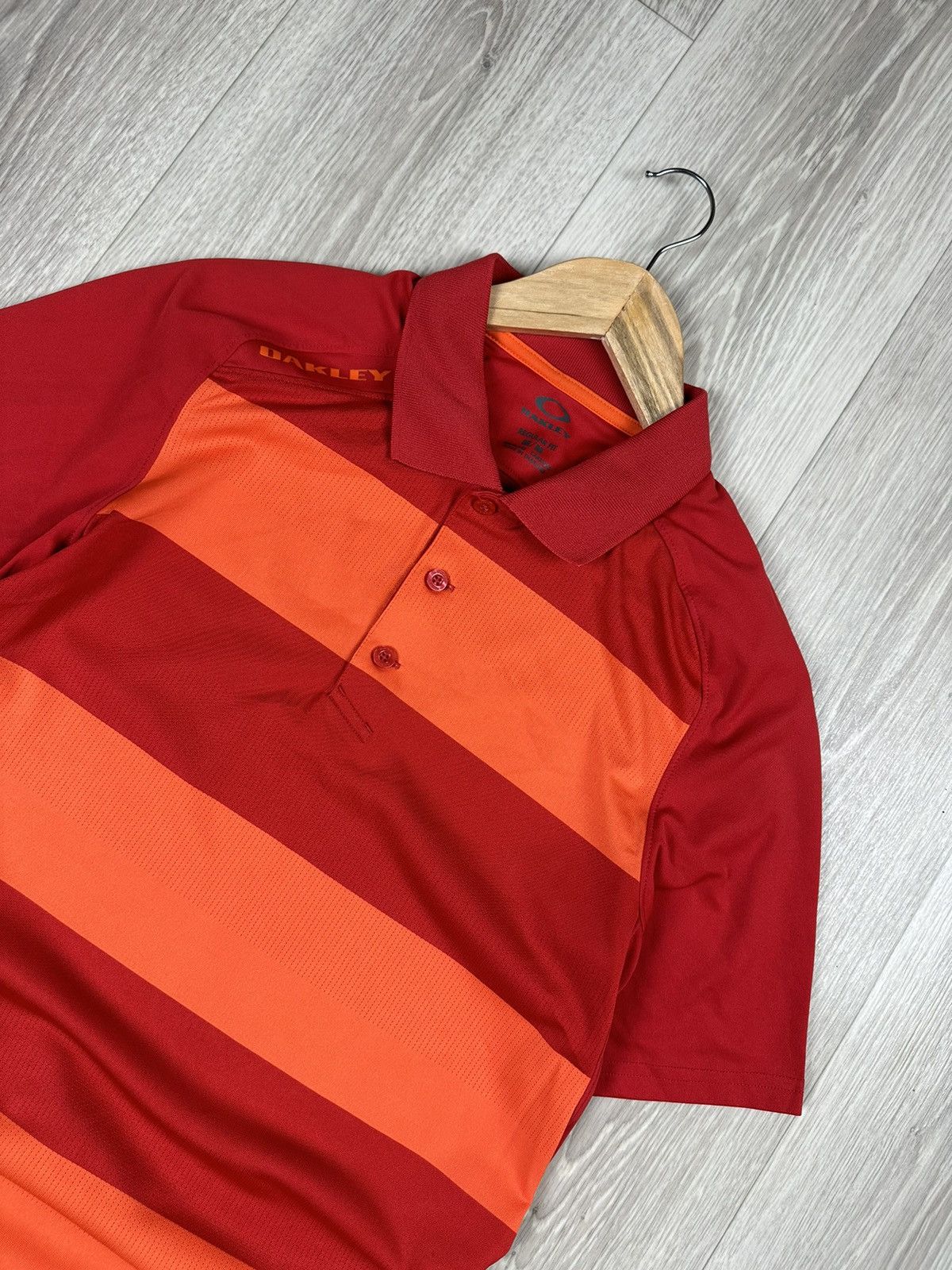 Oakley Vintage Oakley Polos Shirt Size M Size US M / EU 48-50 / 2 - 3 Thumbnail