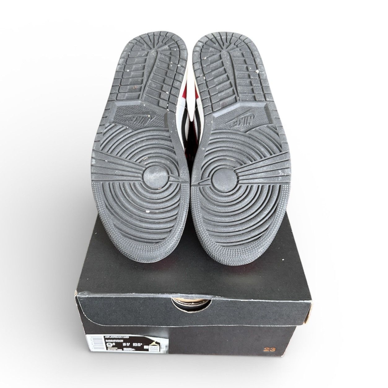 Jordan Brand Jordan 1 Mid Size US 9.5 / EU 42-43 - 5 Thumbnail