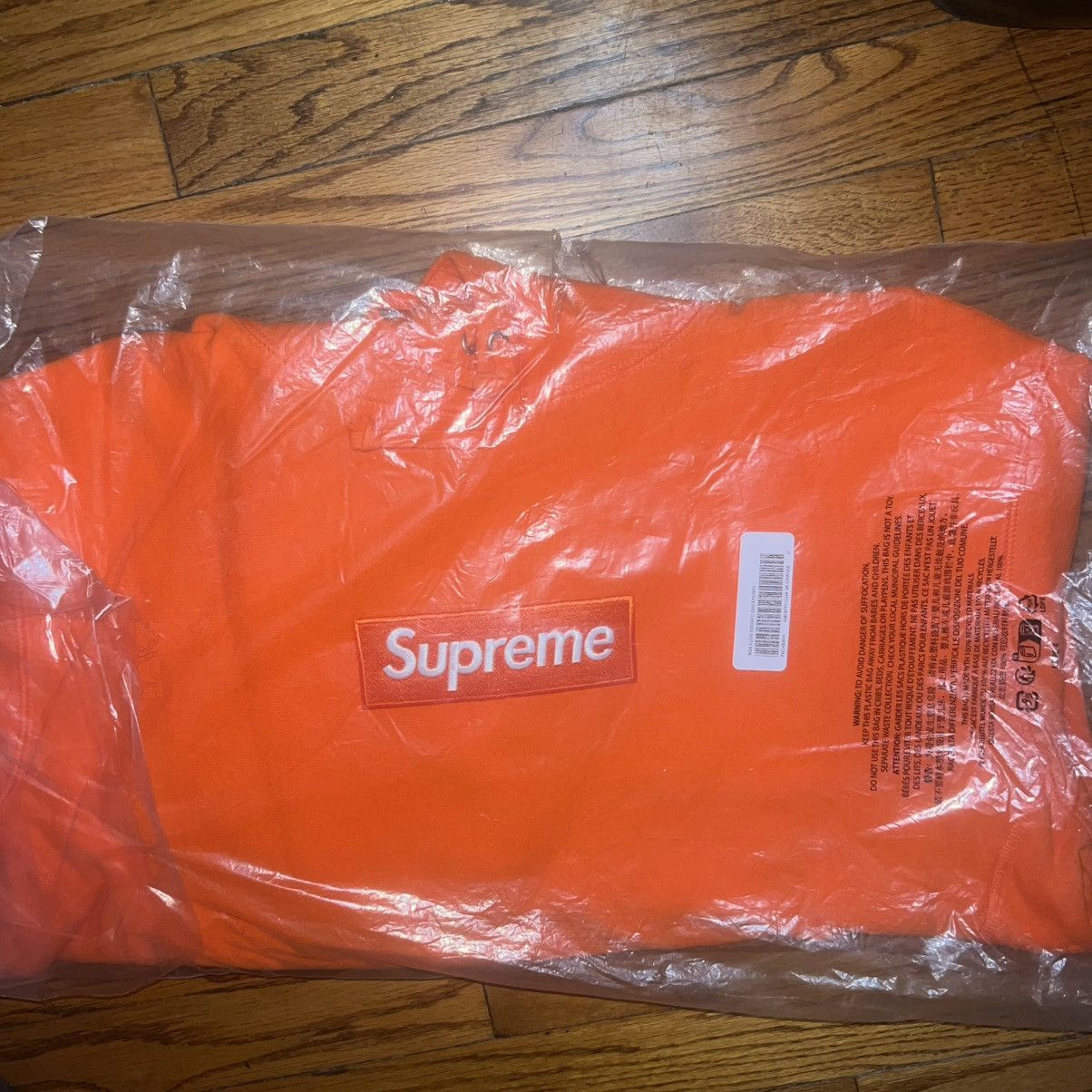 Supreme Supreme Box Logo Sweatshirt FW24 Orange Size: Small Size US S / EU 44-46 / 1 - 3 Thumbnail