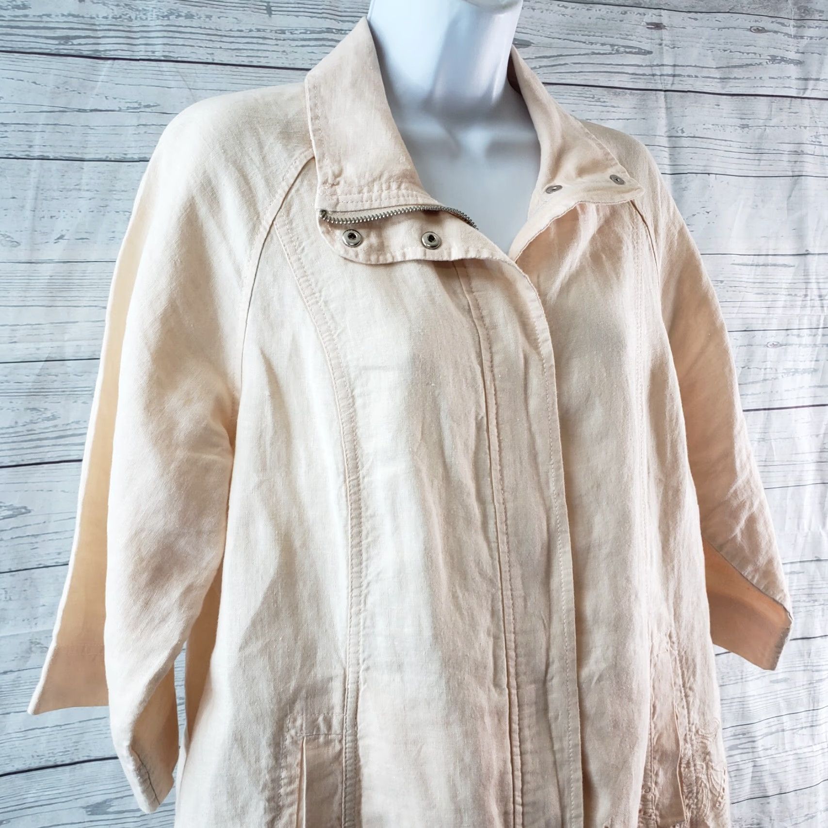 Vintage VINTAGE Chico's Womens Eyelet Linen Jacket Sz Large Peach 3/4 Sleeve Zips Size L / US 10 / IT 46 - 2 Thumbnail