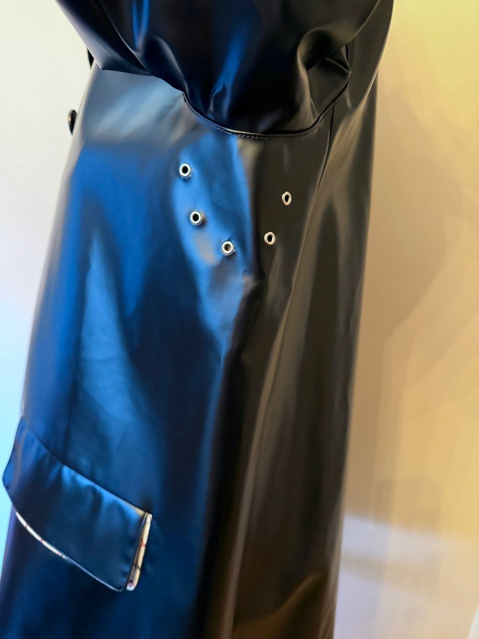 Maison Margiela NWT $2,345 Maison Margiela Men's Size 48 Poly-Coated Jacket Size US M / EU 48-50 / 2 - 9 Thumbnail