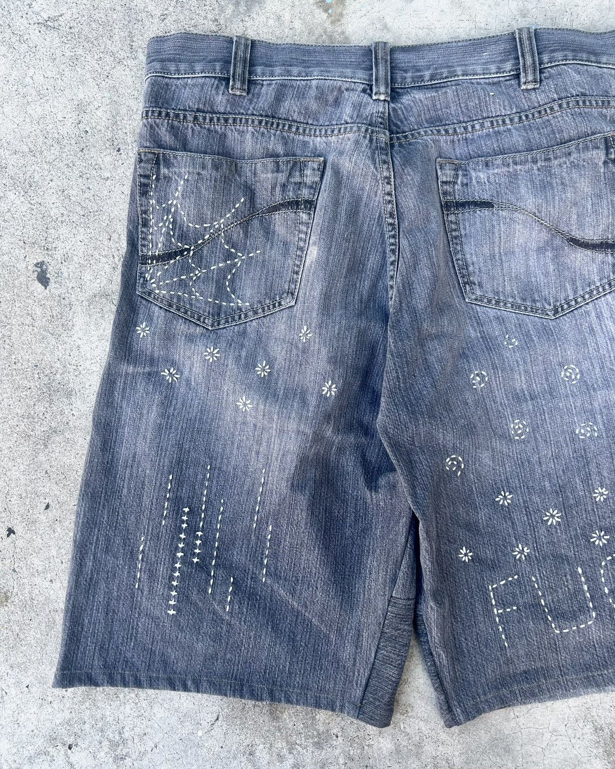 DKNY Vintage Shasiko DKNY Jeans🪡 (soldout❌) Size US 37 - 11 Thumbnail