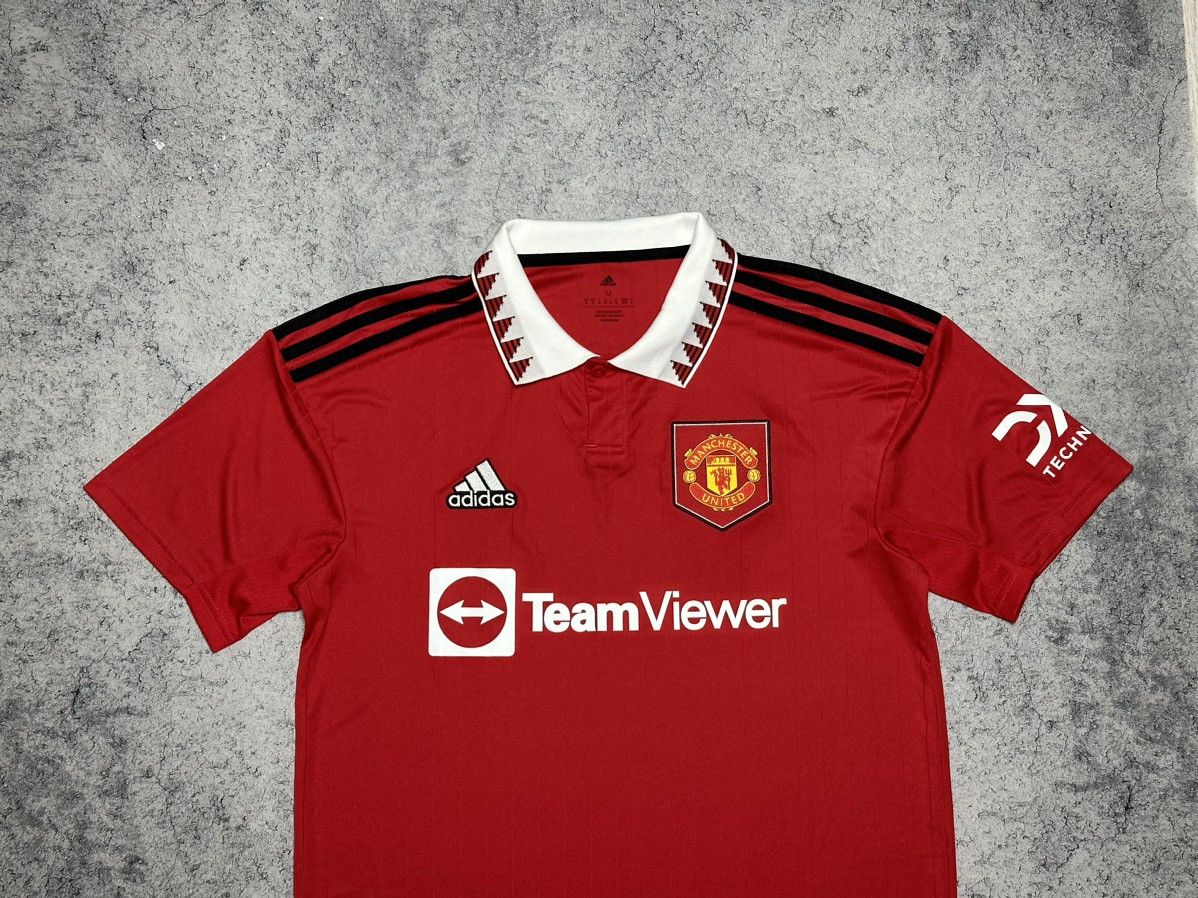 Adidas Adidas Manchester United 22/23 Soccer Jersey Polo Size US M / EU 48-50 / 2 - 2 Thumbnail