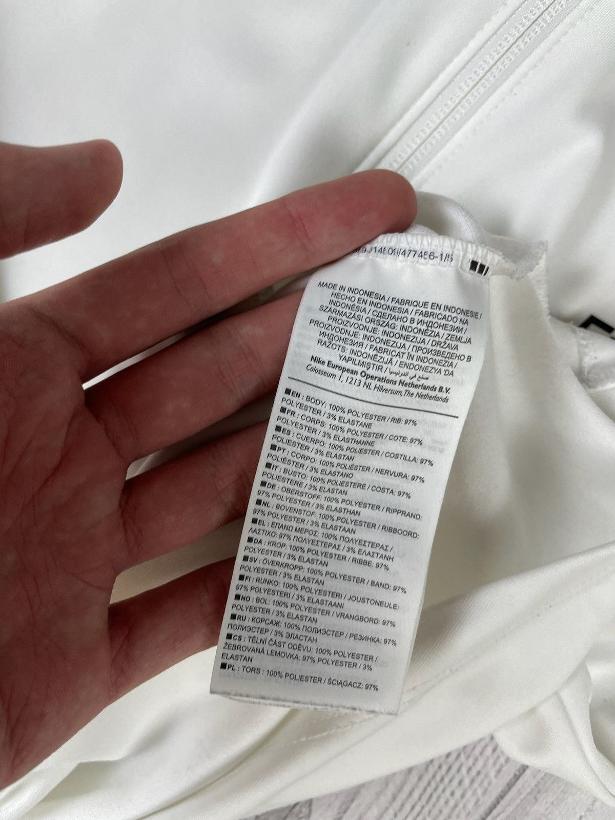 Nike Vintage nike Chelsea white track jacket size L logo Size US L / EU 52-54 / 3 - 5 Thumbnail