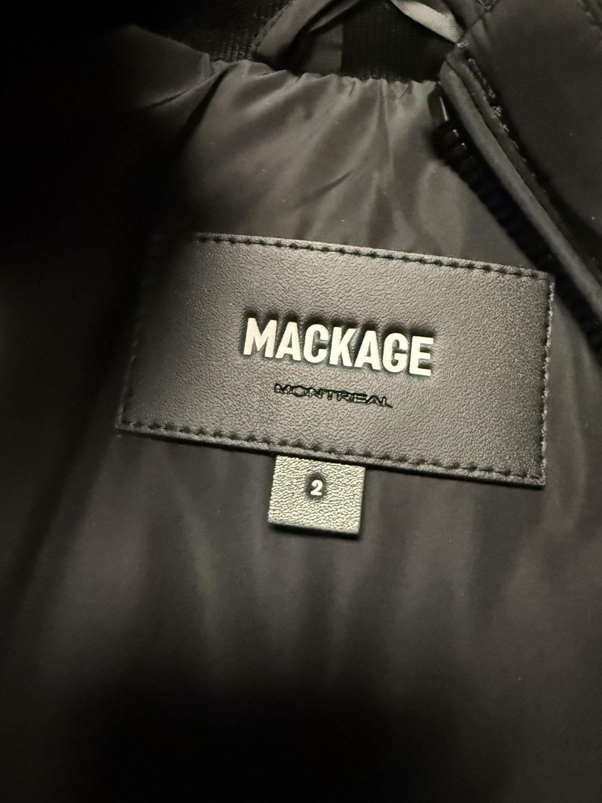 Mackage Mackage kids puffer sz 2 Size XS / US 0-2 / IT 36-38 - 2 Thumbnail