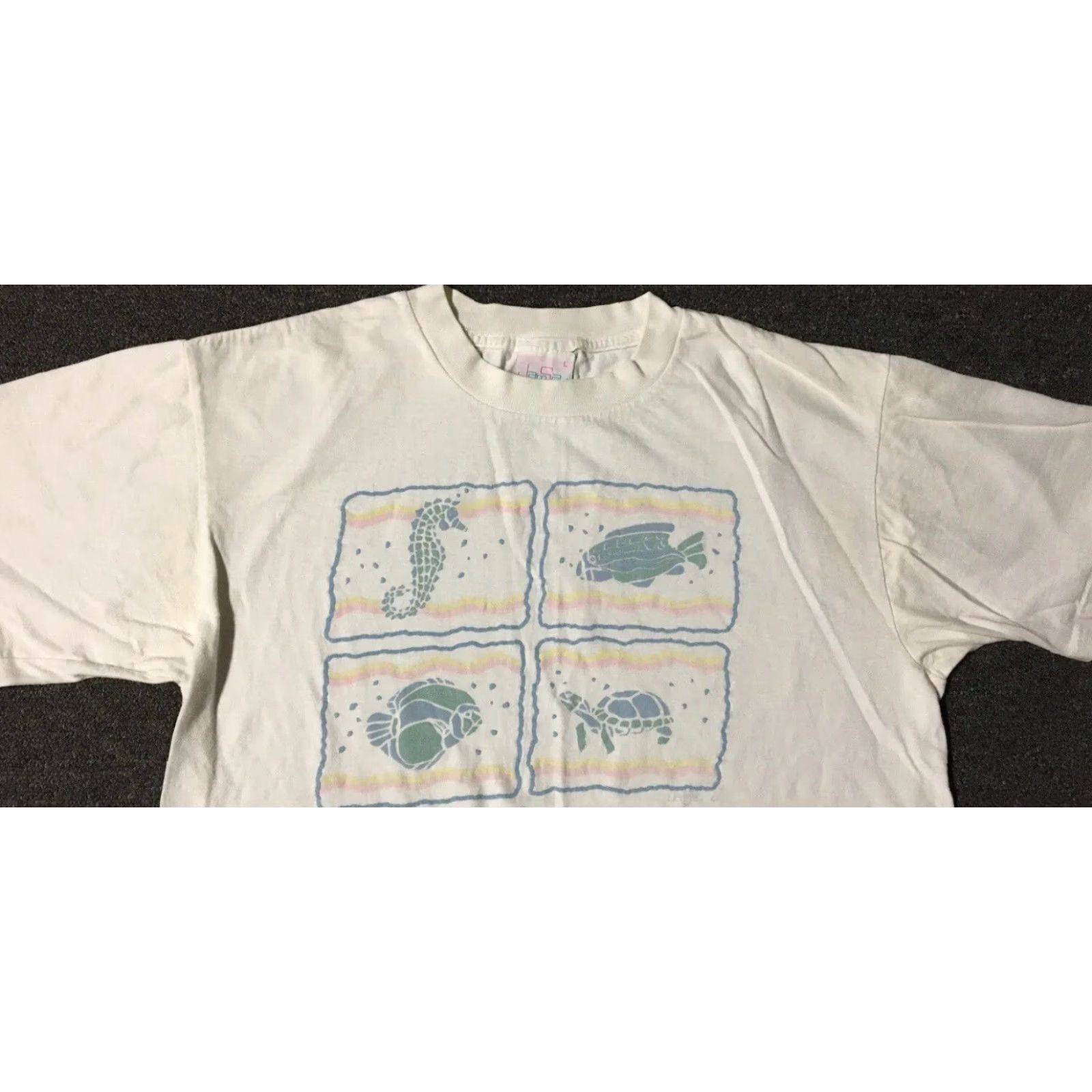 Vintage VINTAGE 90s Sea Life Faded Shirt M USA Fish Beach Nature Art Surf Grunge Hawaii 80s Shirt Mens Ocean Beach Art Fish Grunge Hawaii 90s USA Vintage Size US M / EU 48-50 / 2 - 7 Thumbnail
