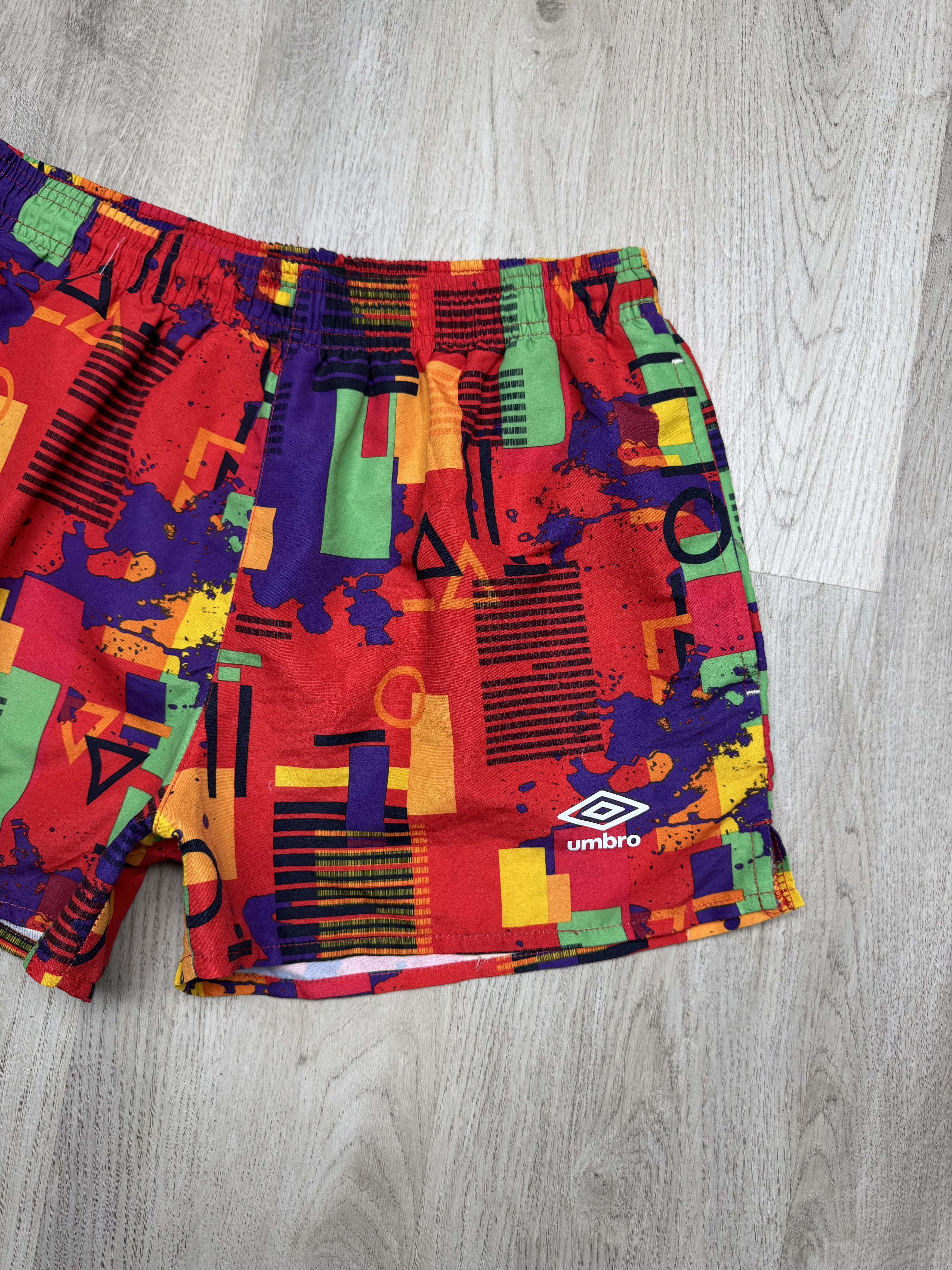Umbro Umbro Mens Nylon Shorts Size US 32 / EU 48 - 2 Thumbnail