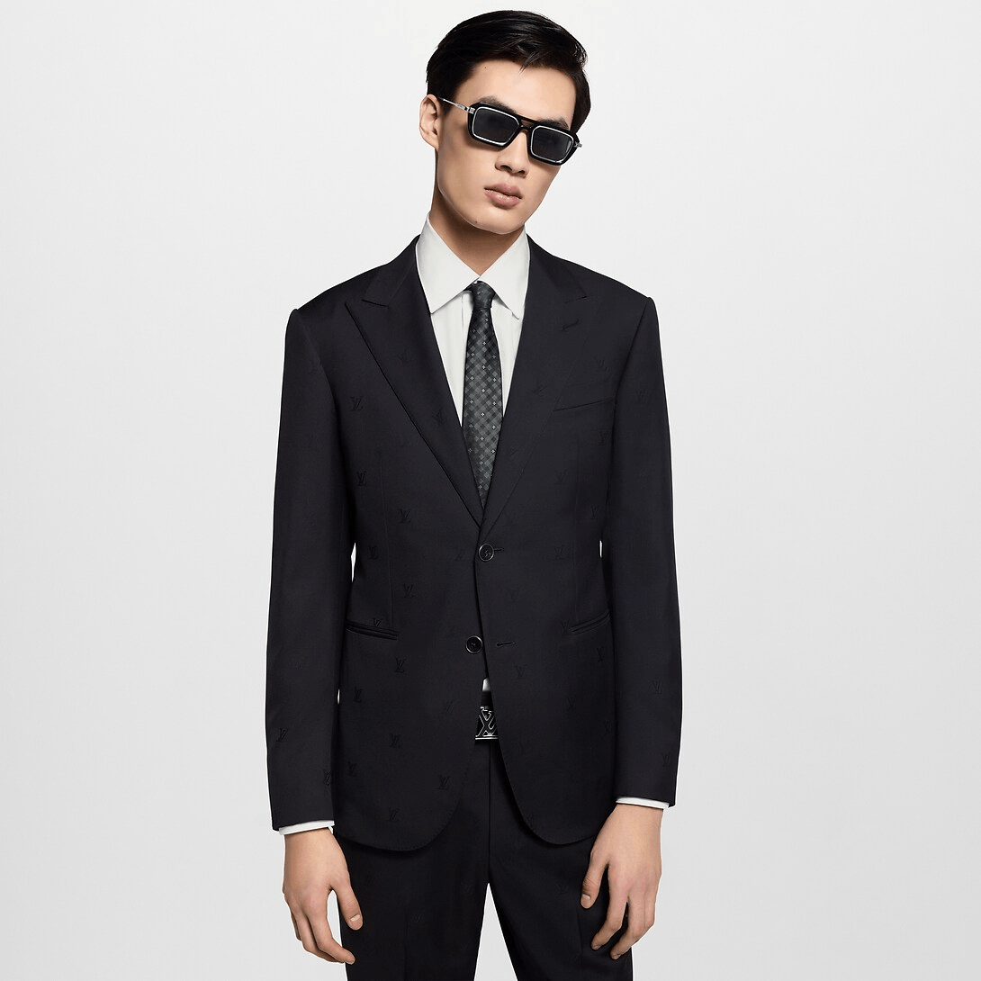 Louis Vuitton LV Blason Pont Neuf Suit Size 50L - 3 Thumbnail