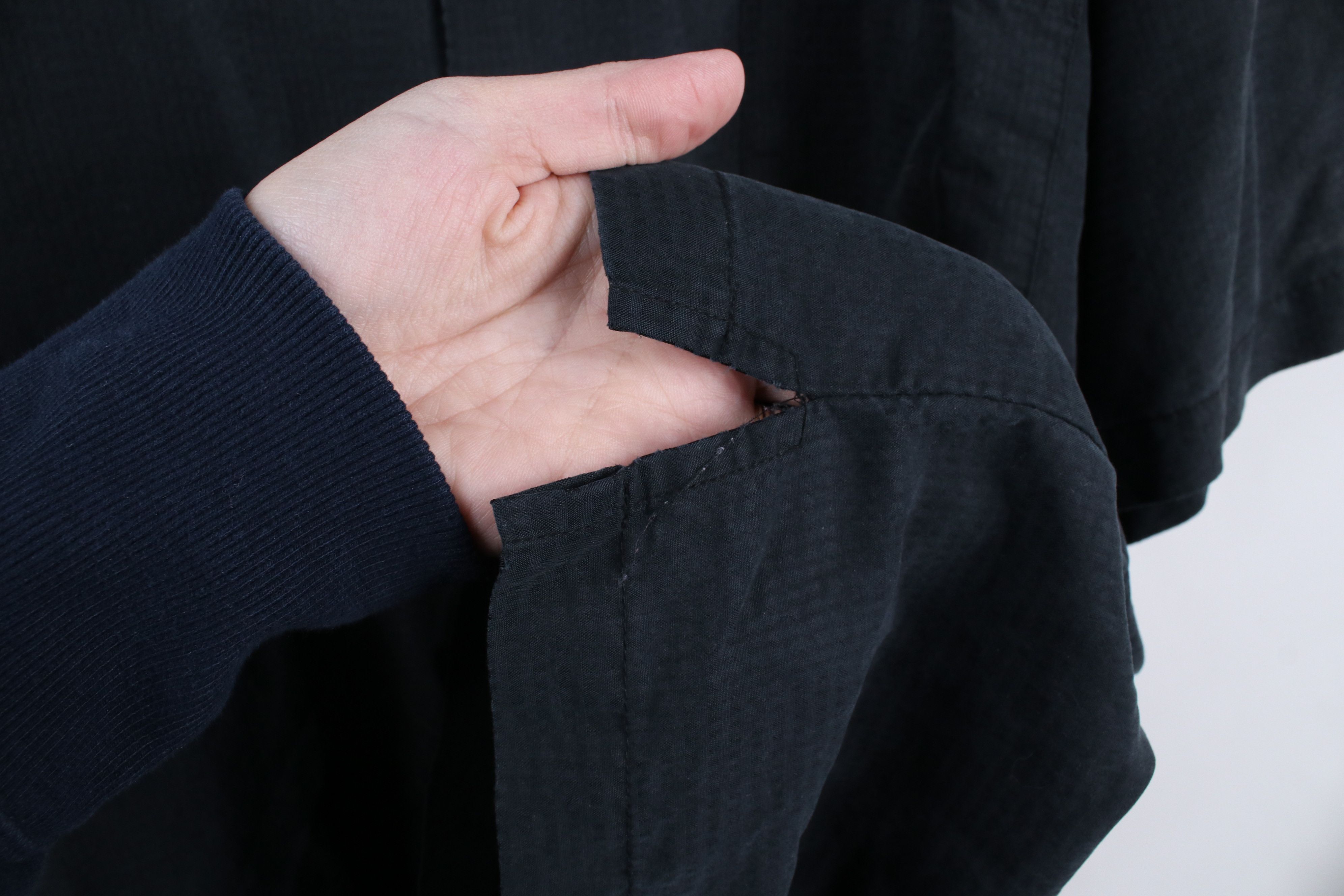 Vintage Vintage 90s Streetwear Baggy Microfiber Button Shirt Black Size US XL / EU 56 / 4 - 4 Thumbnail